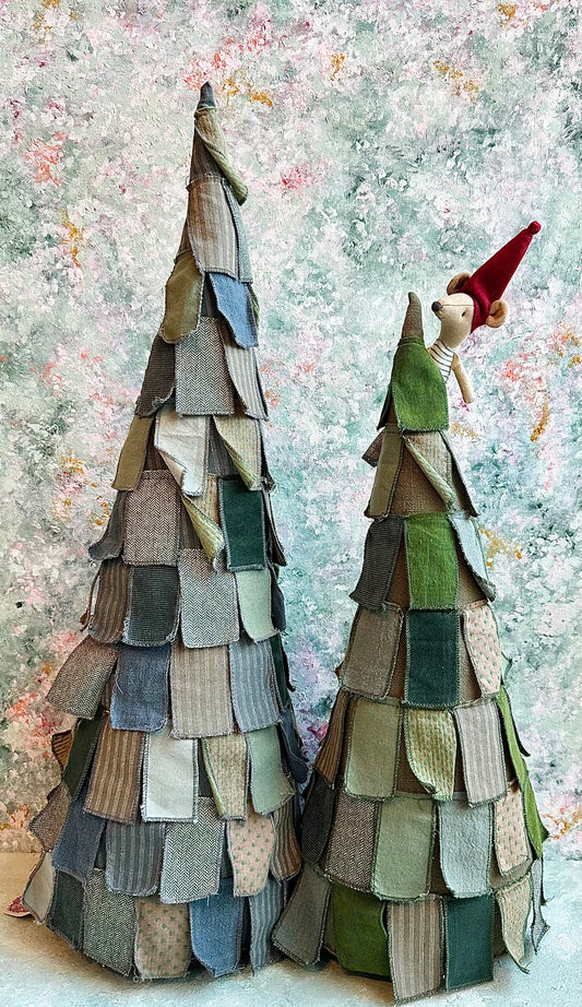Large Christmas Tree in Fabric - 2016