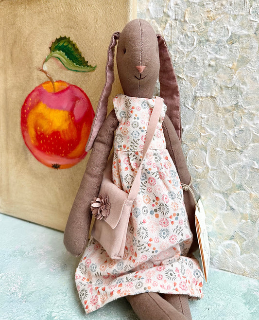 Medium Bunny Jenny - 2017