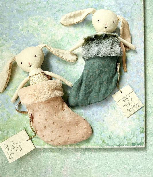 Bunny Angel with Stocking - 2017