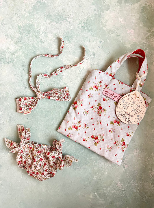 Brother & Sister: Bikini - 2013