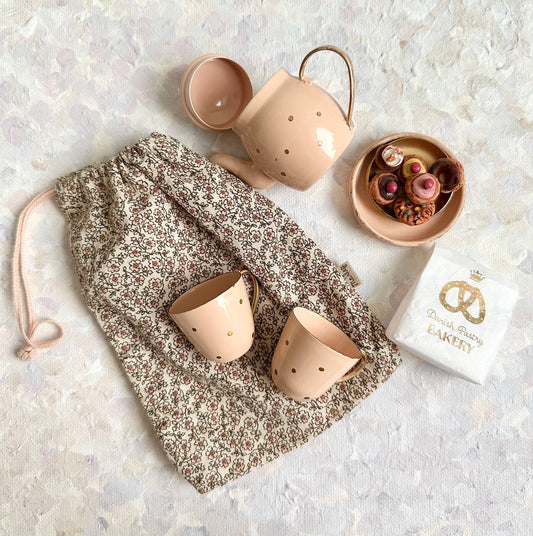 Tea & Biscuits for Two - 2018