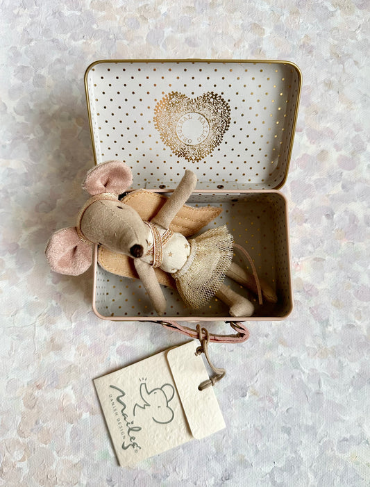 Guardian Mouse Angel in Suitcase - 2016