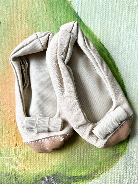 Medium Shoes & Bag - 2012