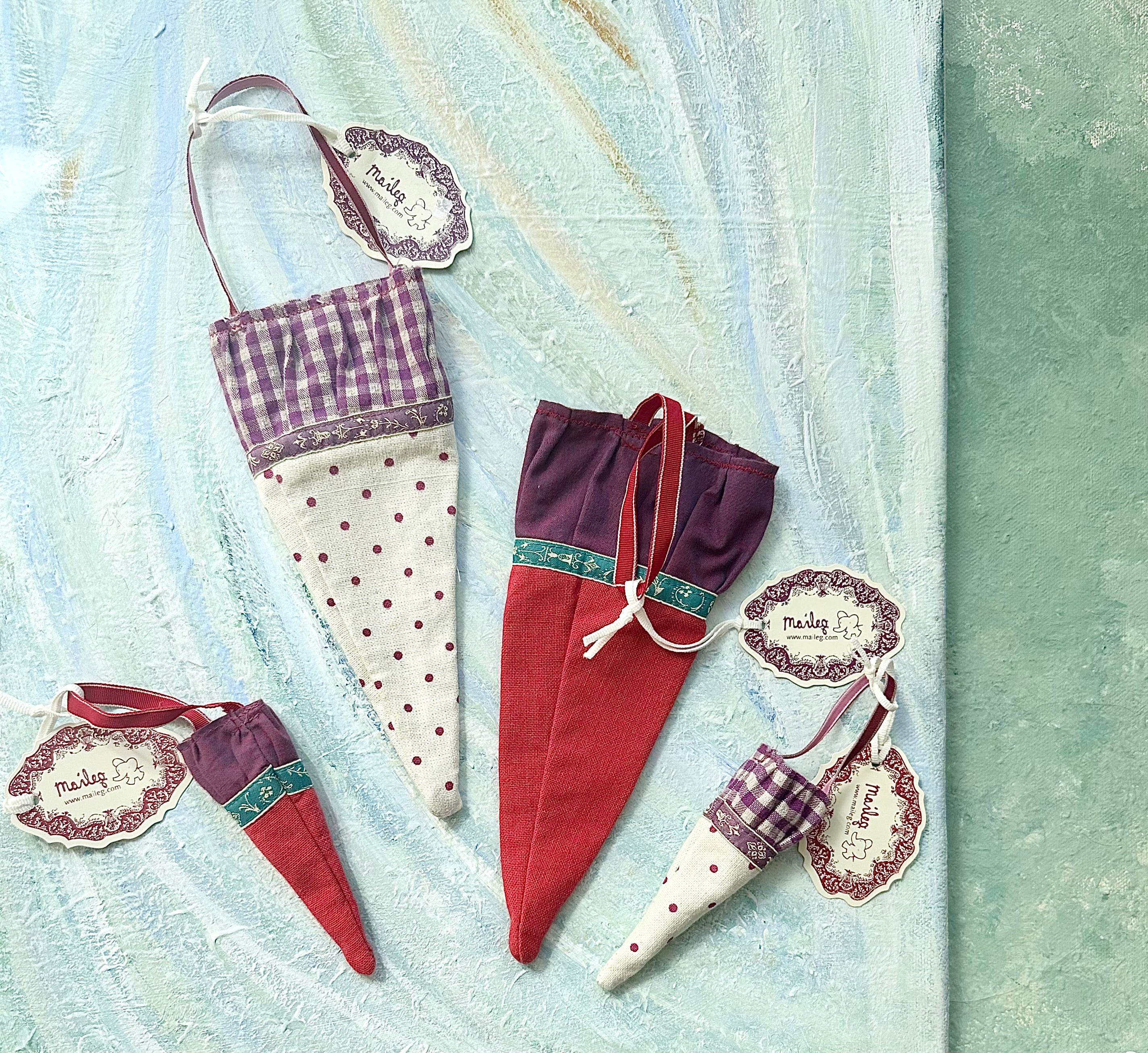 Christmas Ornament Cornet - 2008