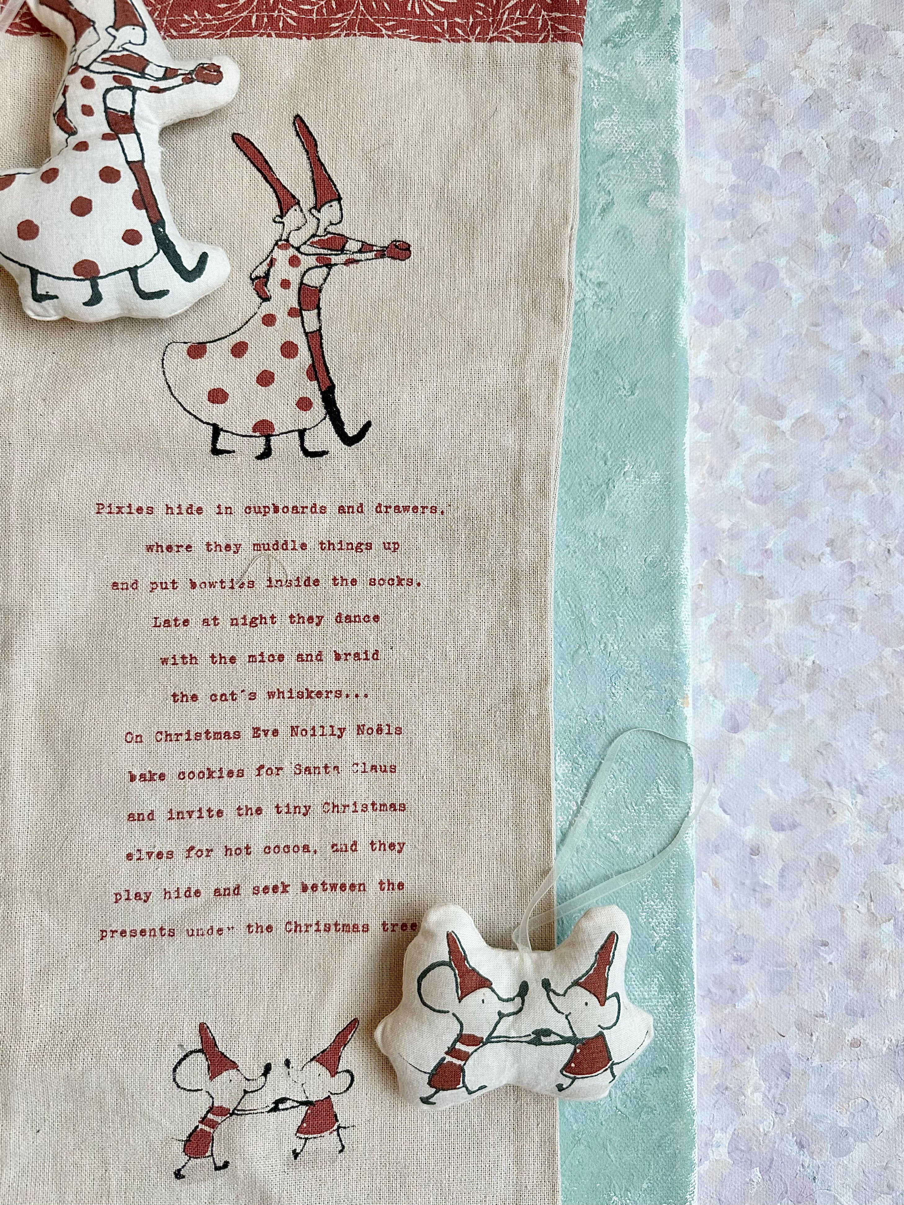 Printed Christmas Animal Ornament - 2010