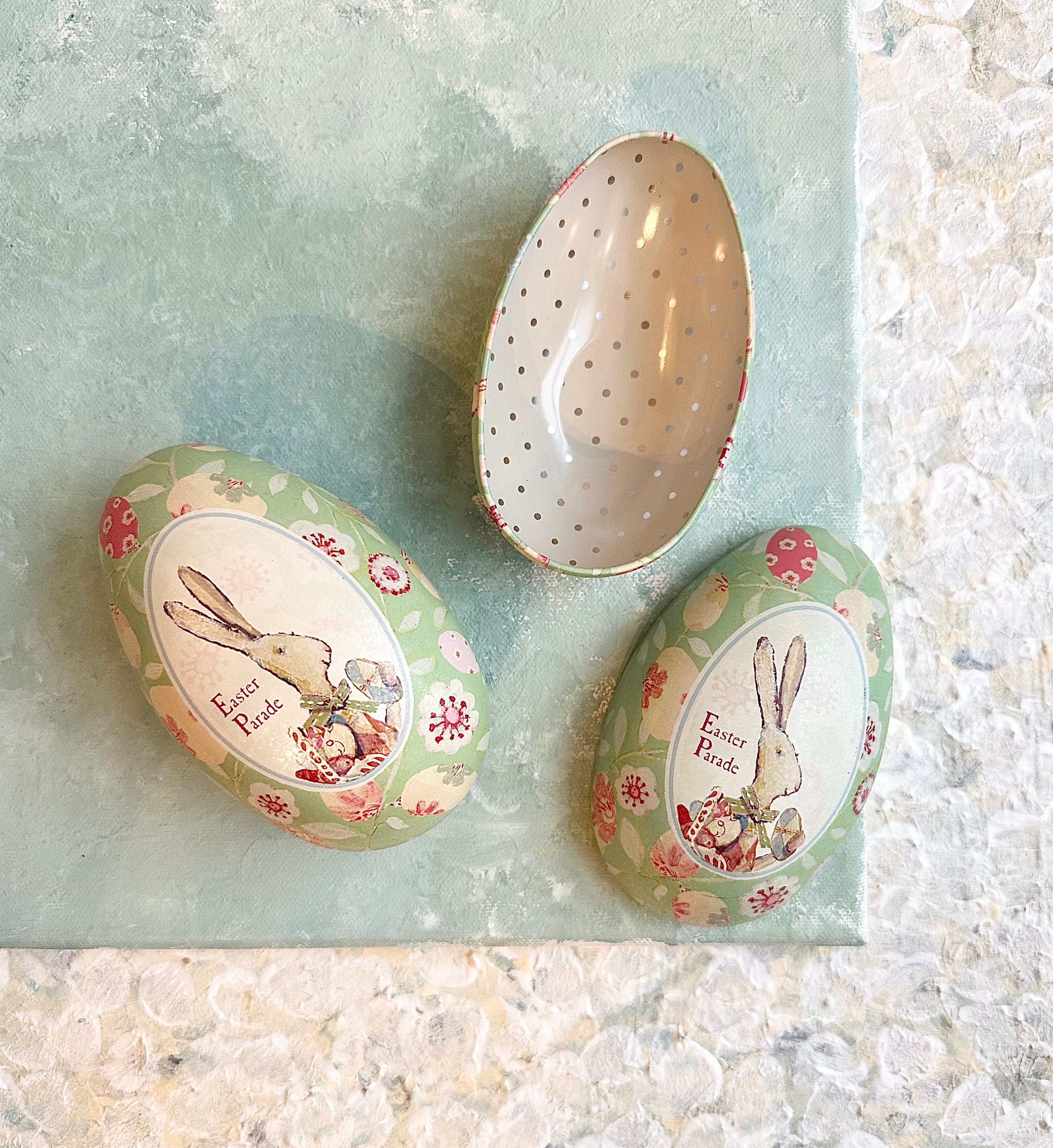 Large Easter Metal Egg - 2009