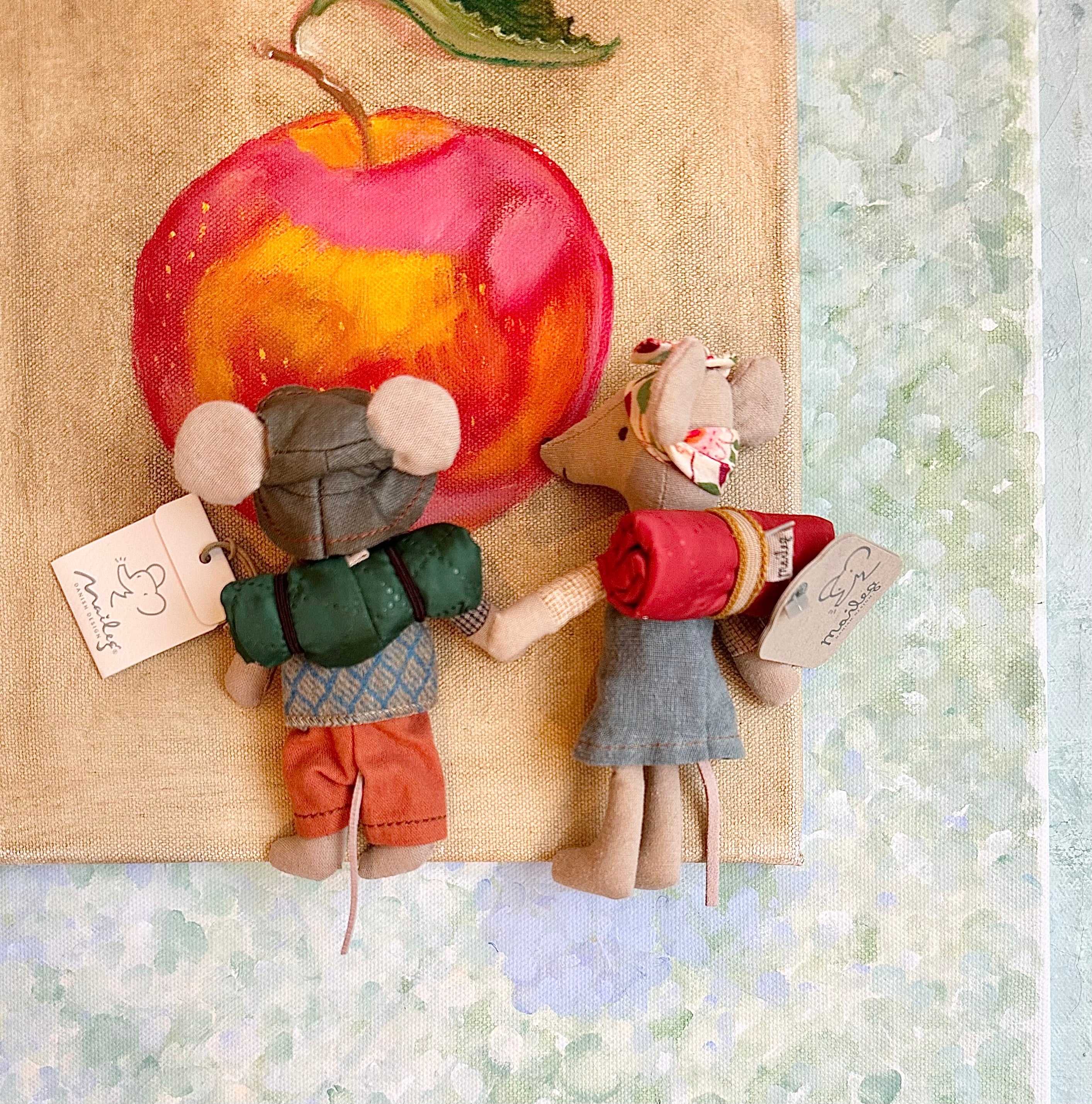 Big Sister Hiker Mouse - 2018