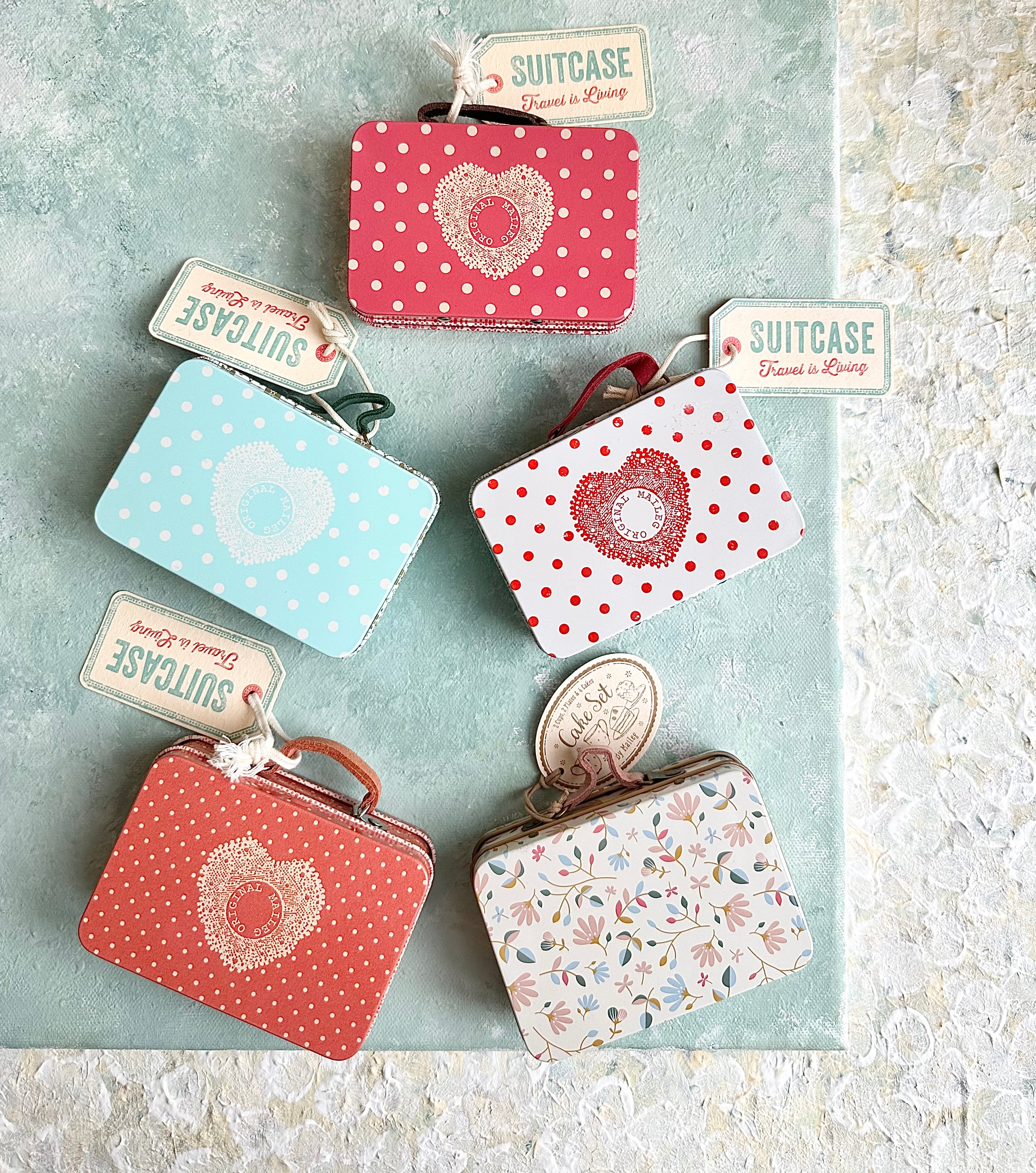 Cakes with Tableware - 2018