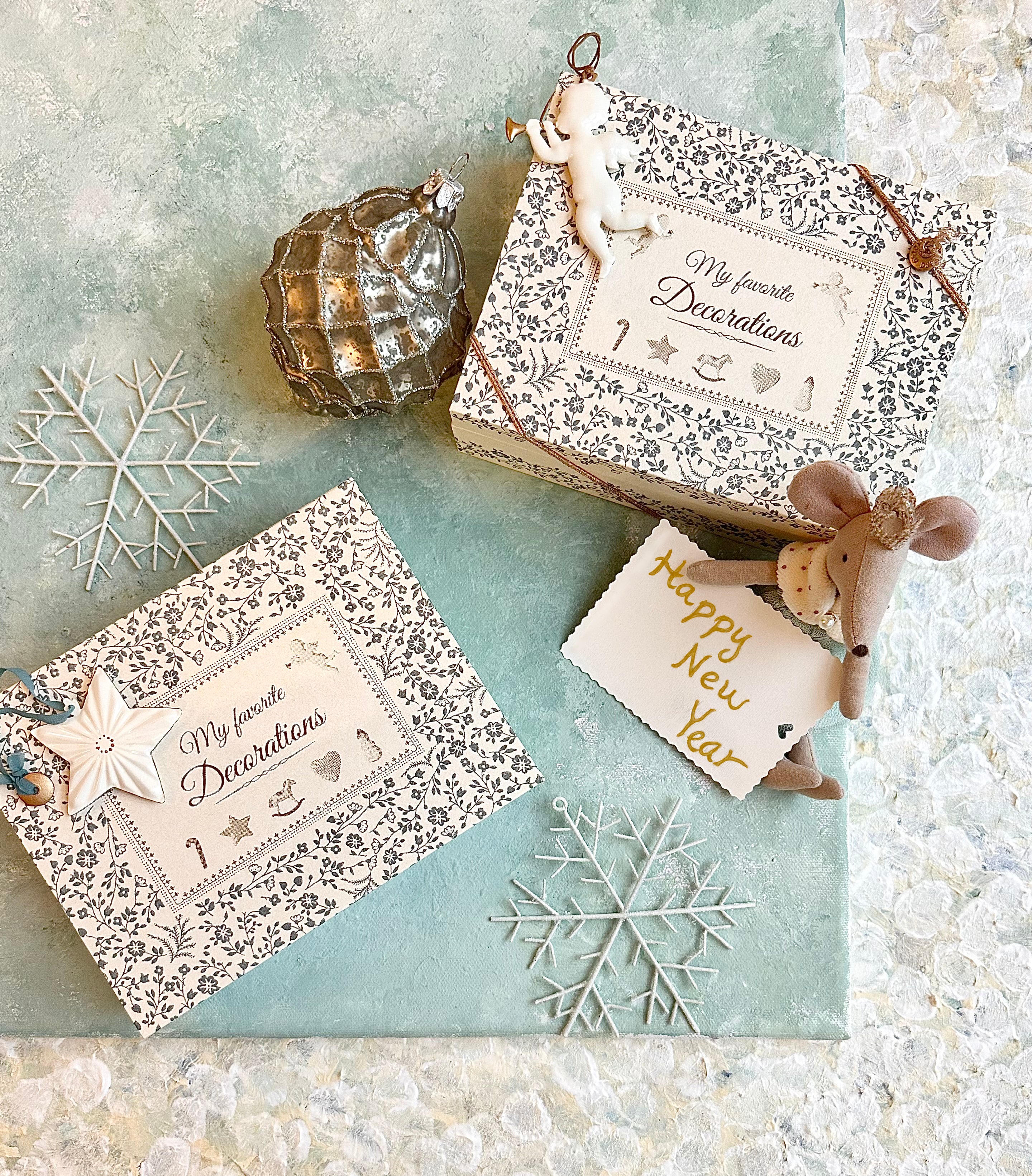 Christmas Decoration Box - 2017