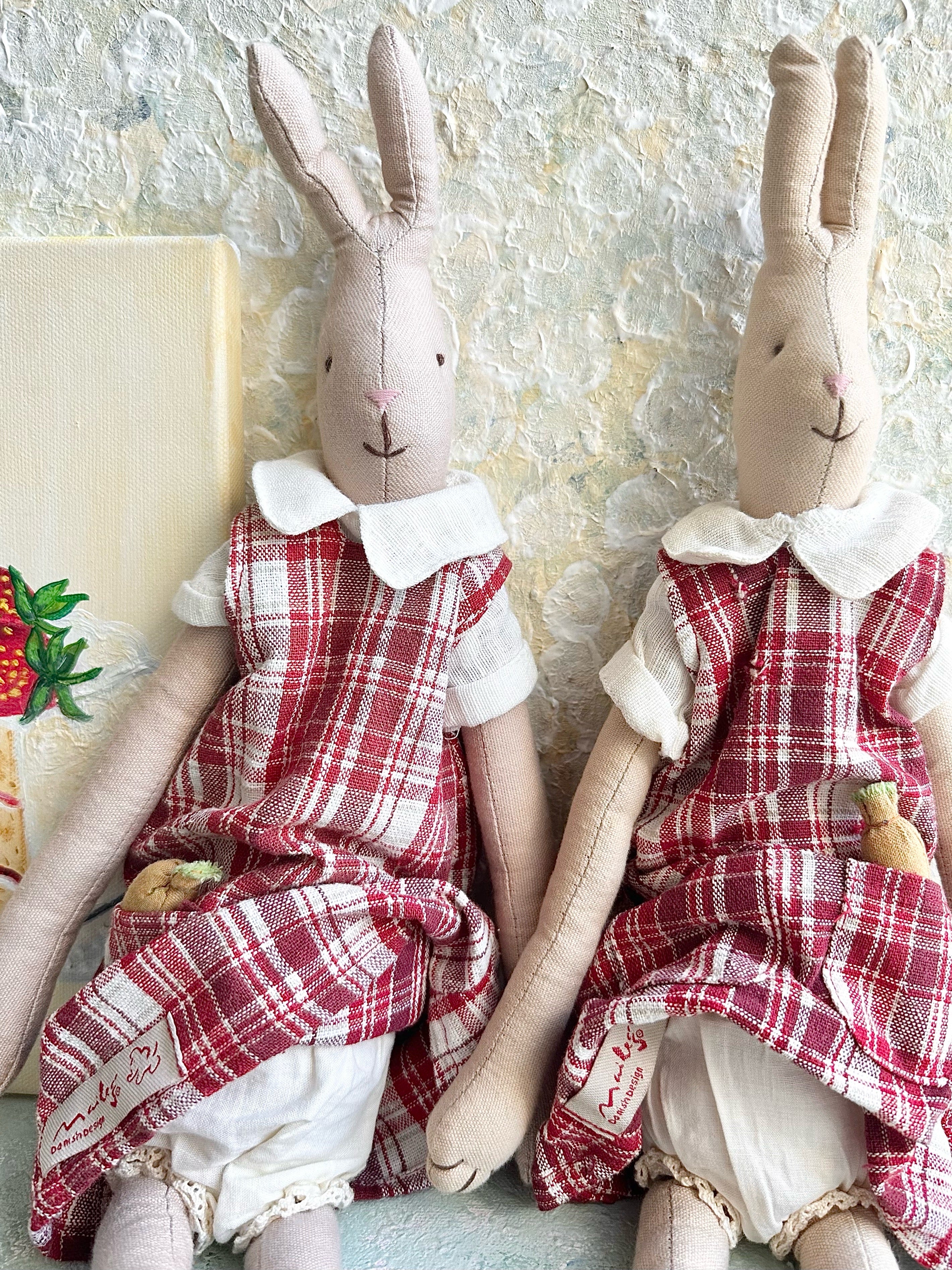 Medium Rabbit Girl - 2004