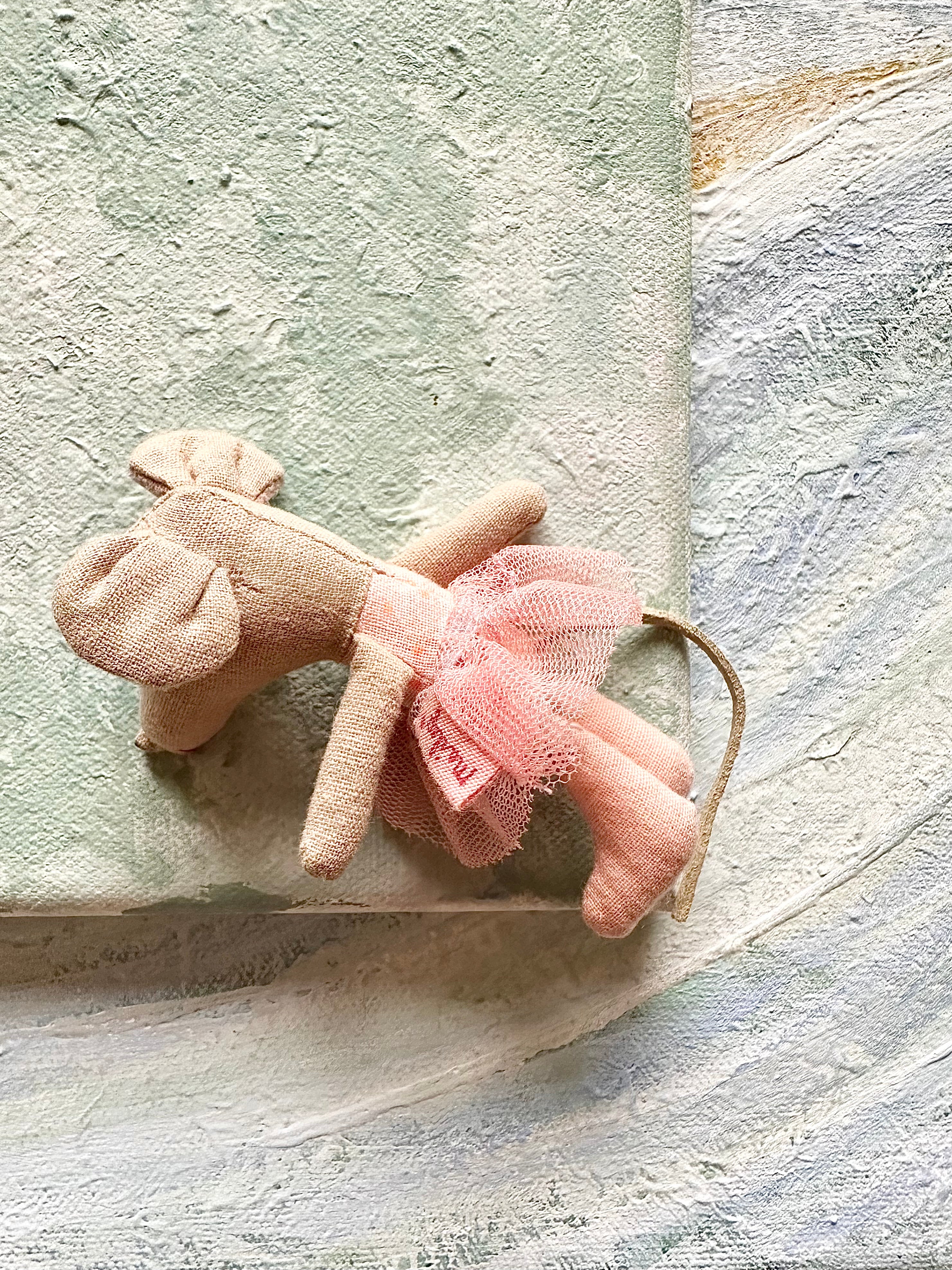 Little Sister in Matchbox - 2014