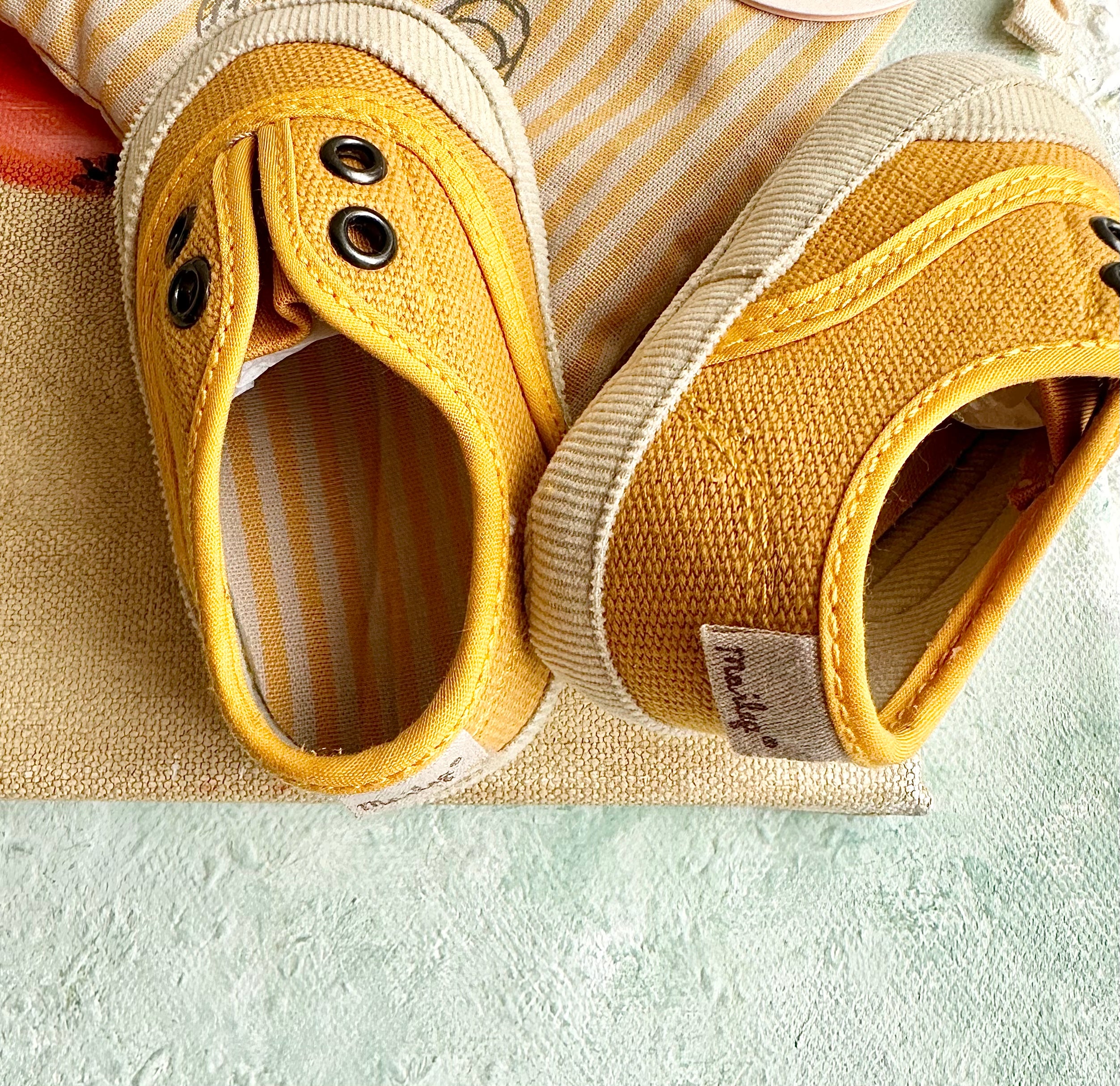 Maxi Sneakers - 2014