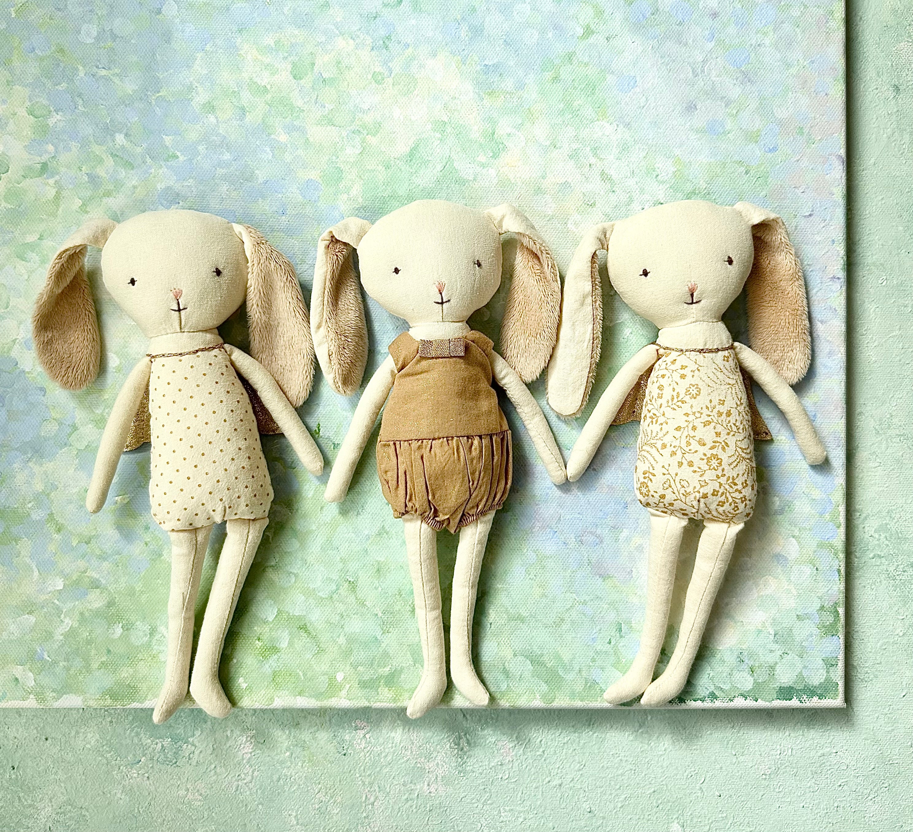 Bunny Angel with Stocking - 2017