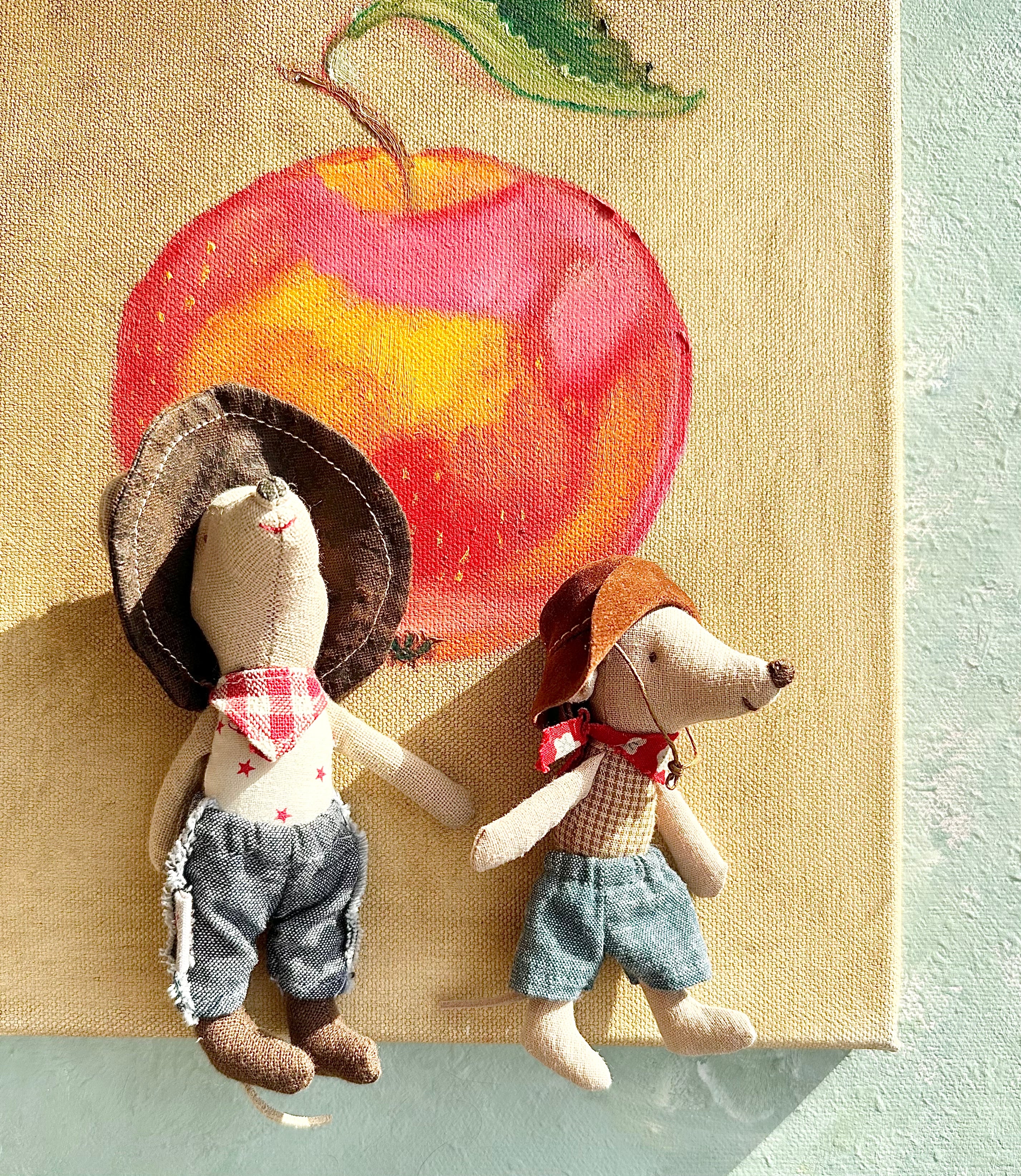 Cowboy Mouse in Suitcase - 2018