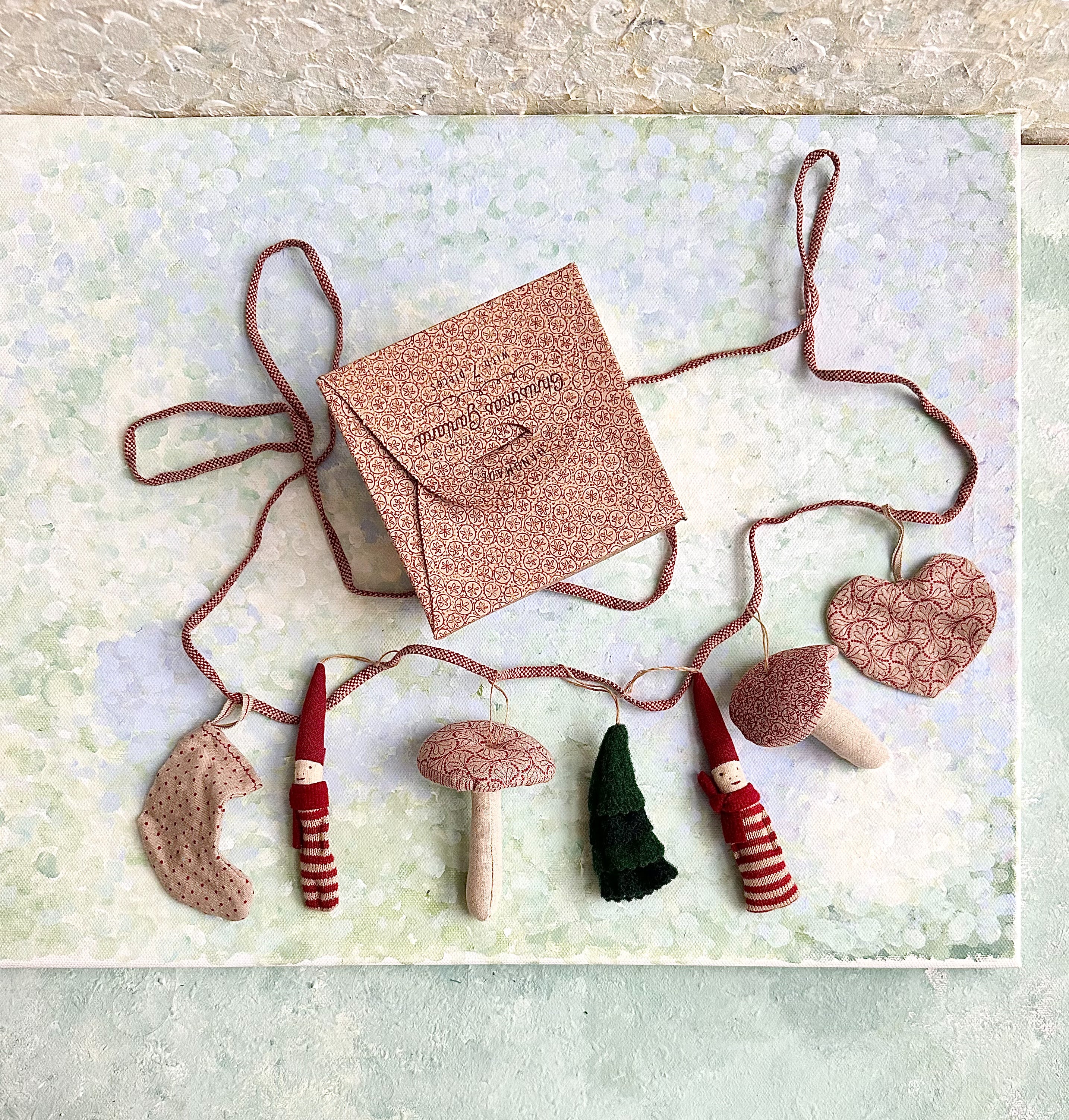 Christmas Garland - 2019