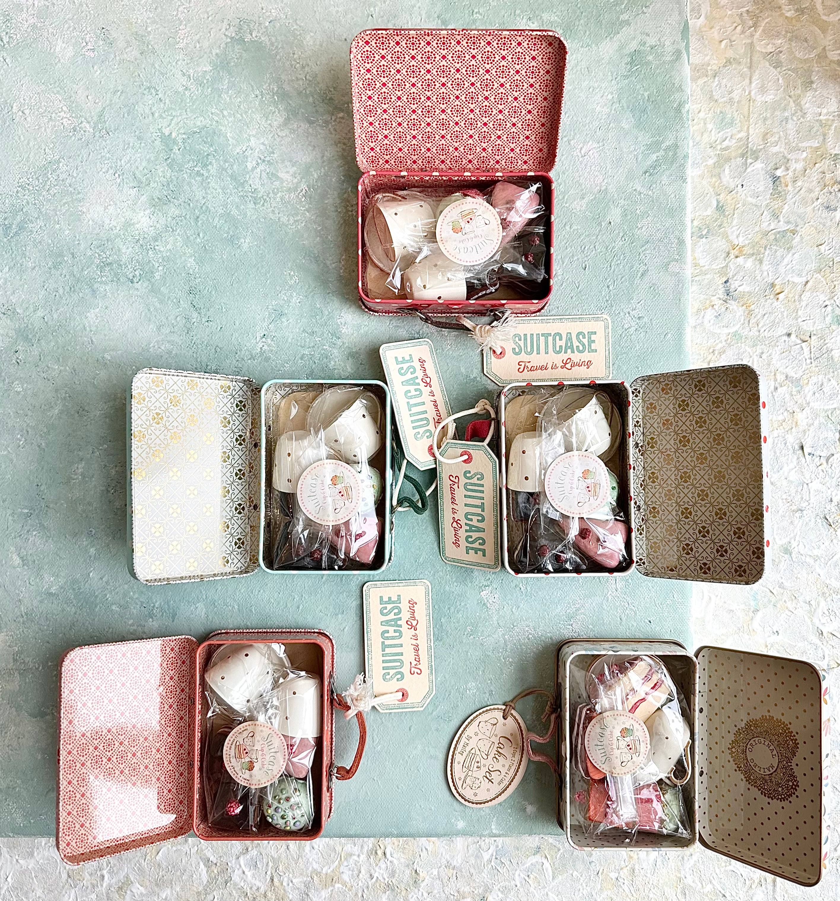 Cakes with Tableware - 2016