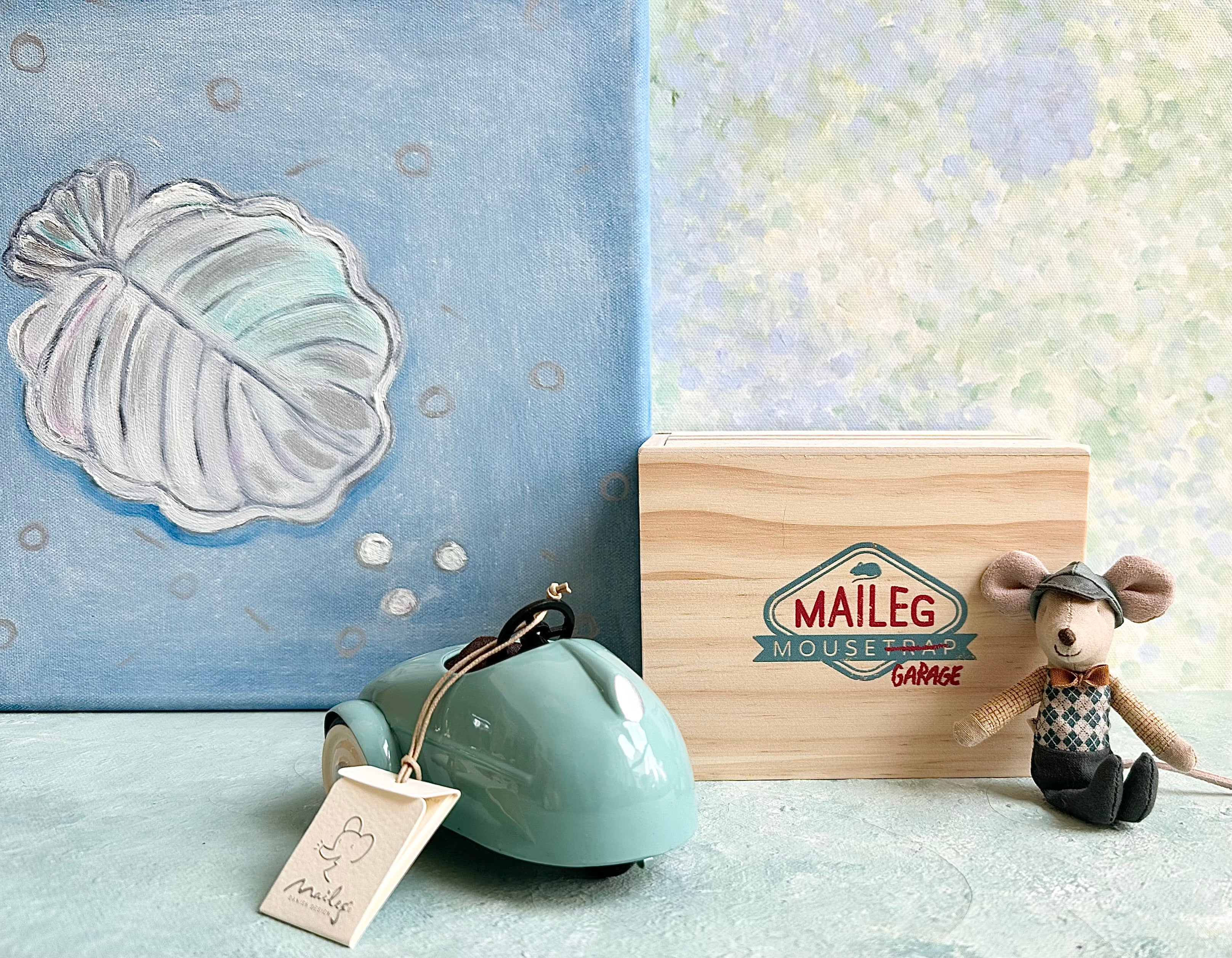 Mouse Car with Garage - 2022