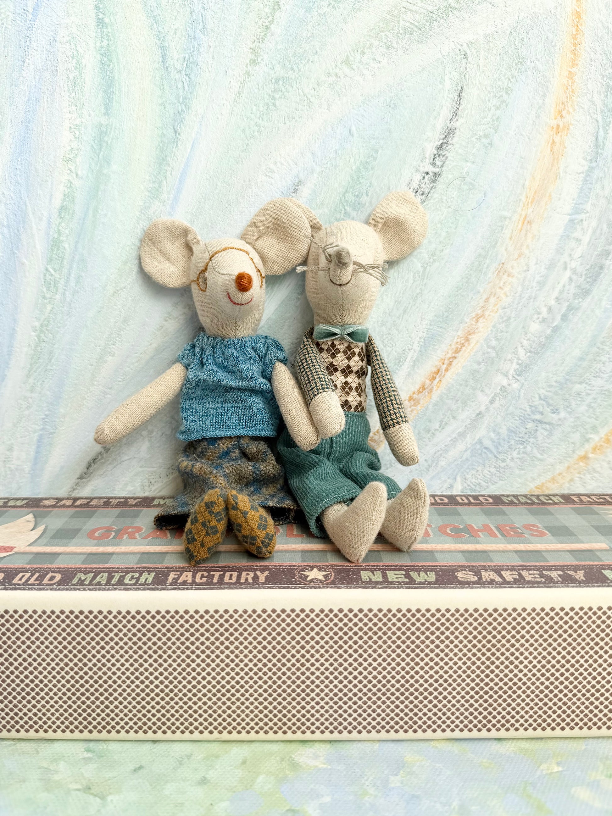 Grandpa & Grandma in Matchbox - 2020