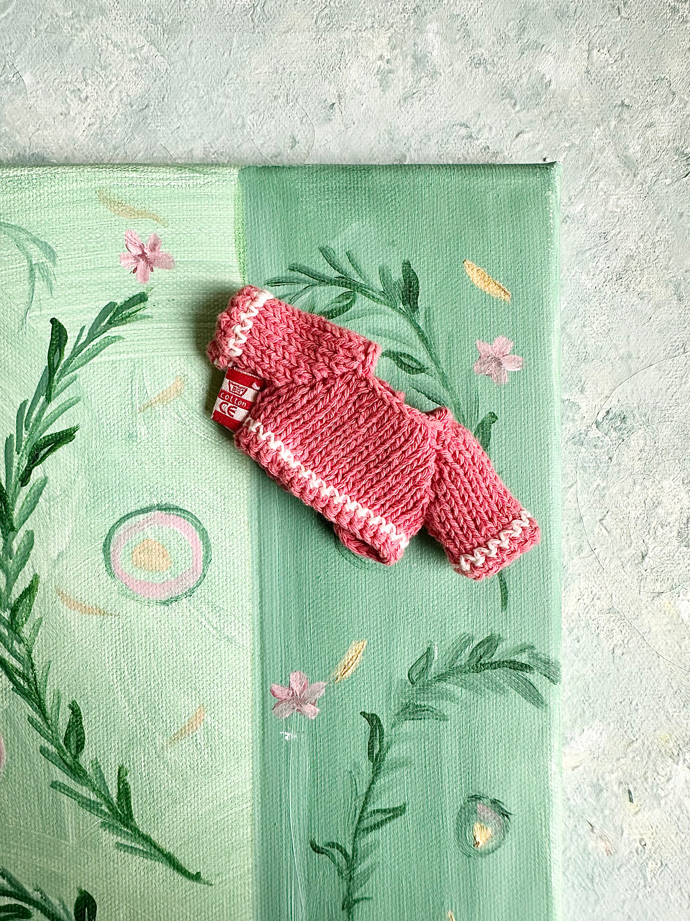 Micro Knitted Cardigan - 2014