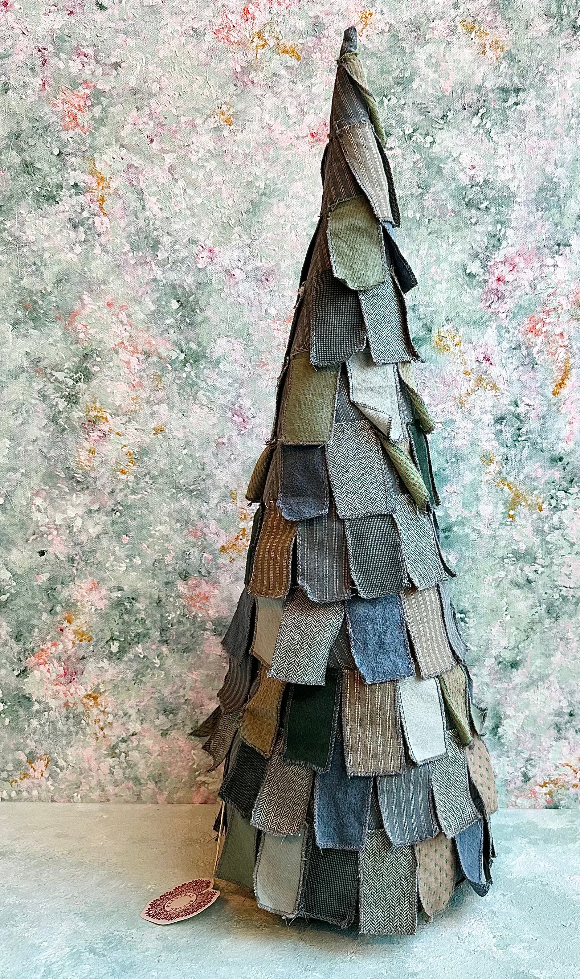 Small Christmas Tree in Fabric - 2016