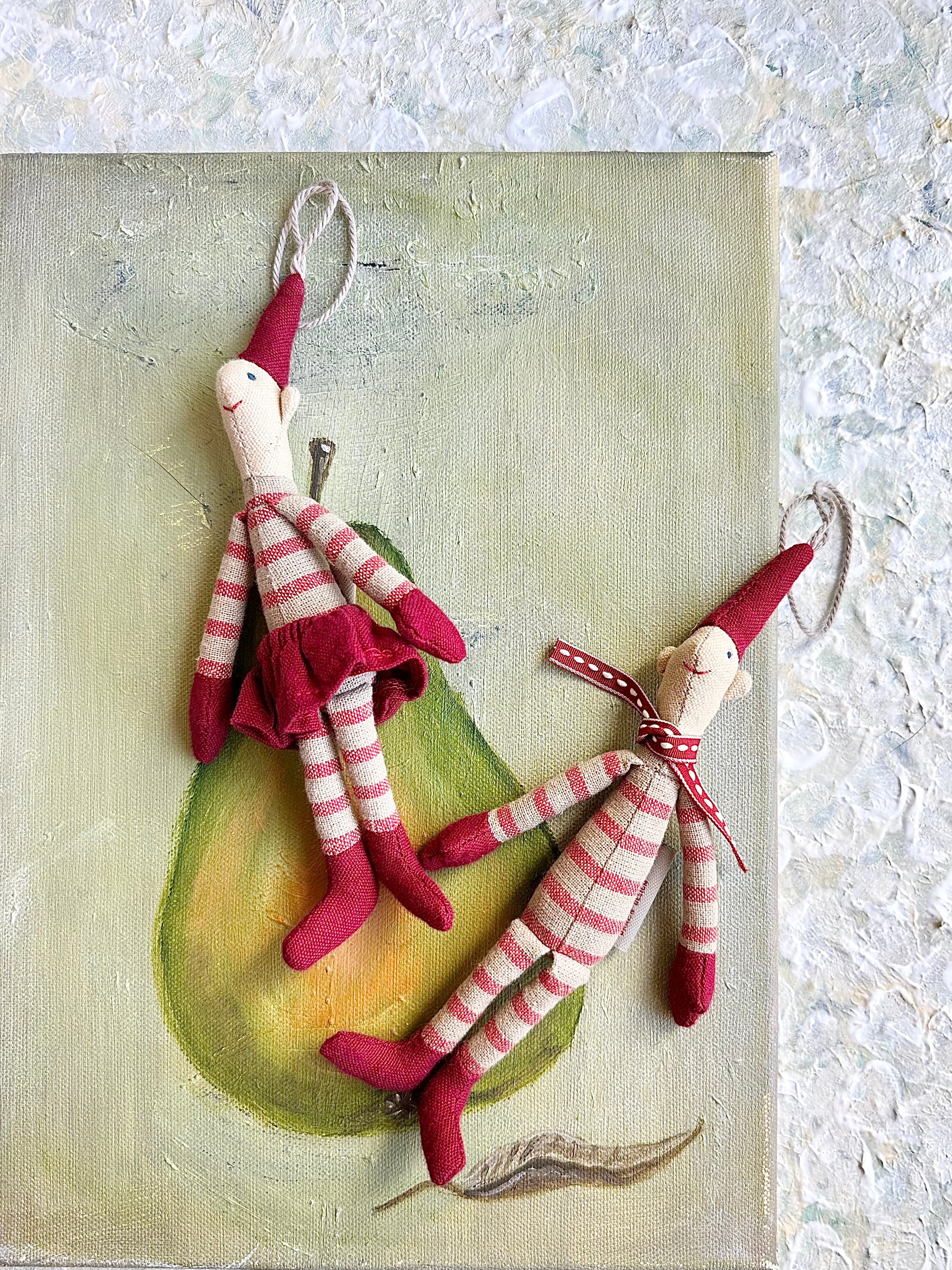 Micro Pixy Hanging - 2005