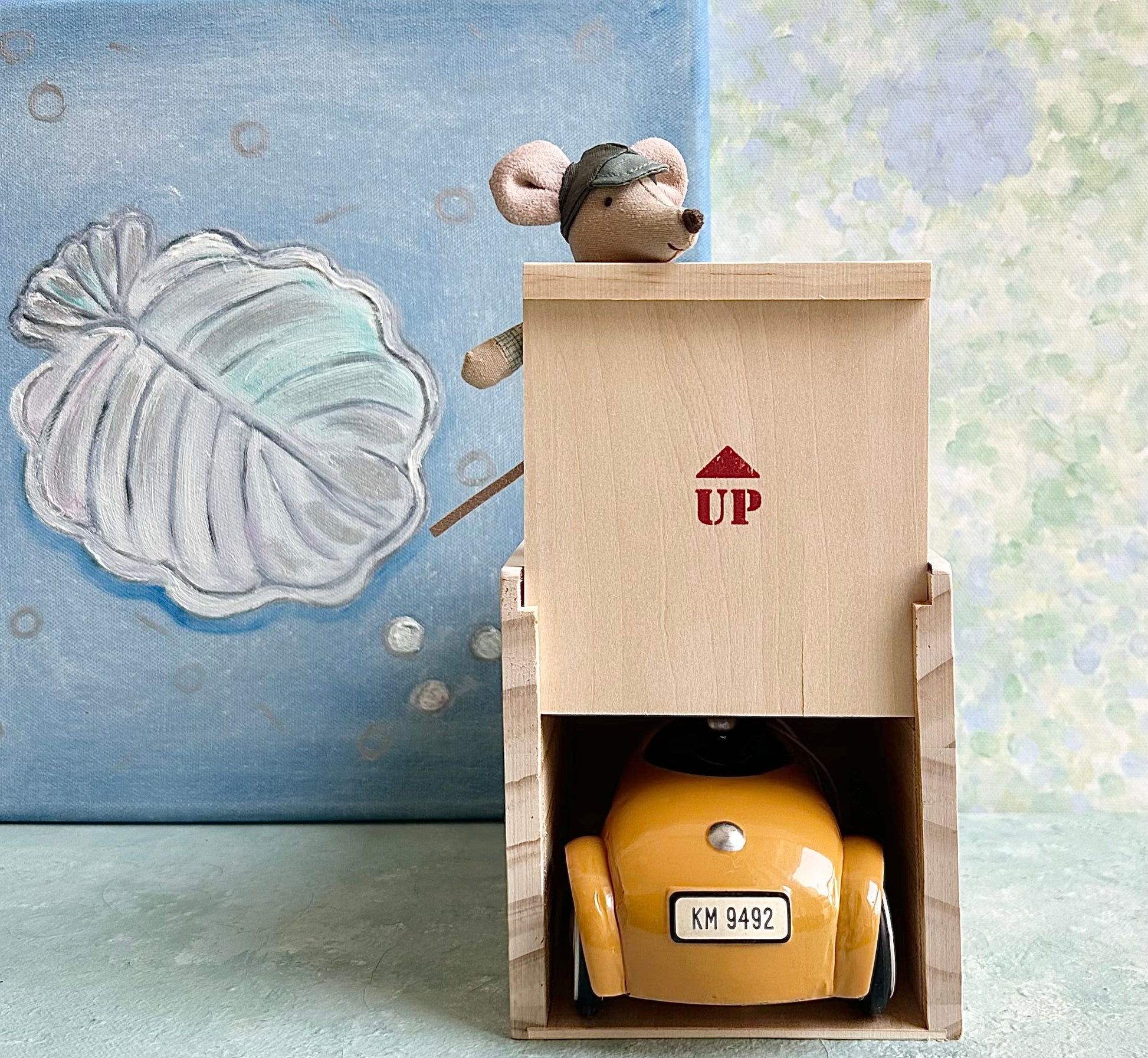 Mouse Car with Garage - 2022