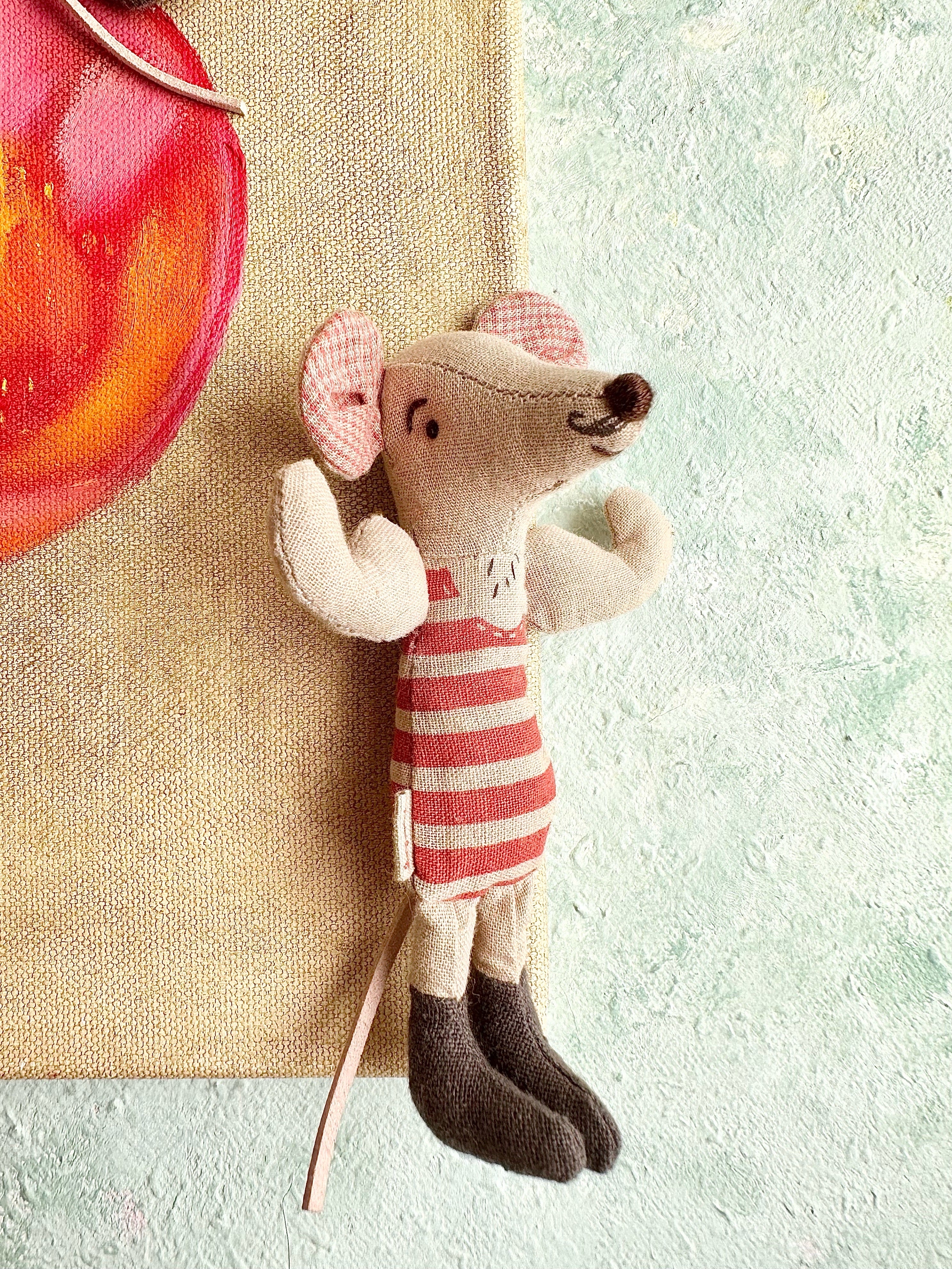 Circus Strong Mouse - 2013/16/17/18