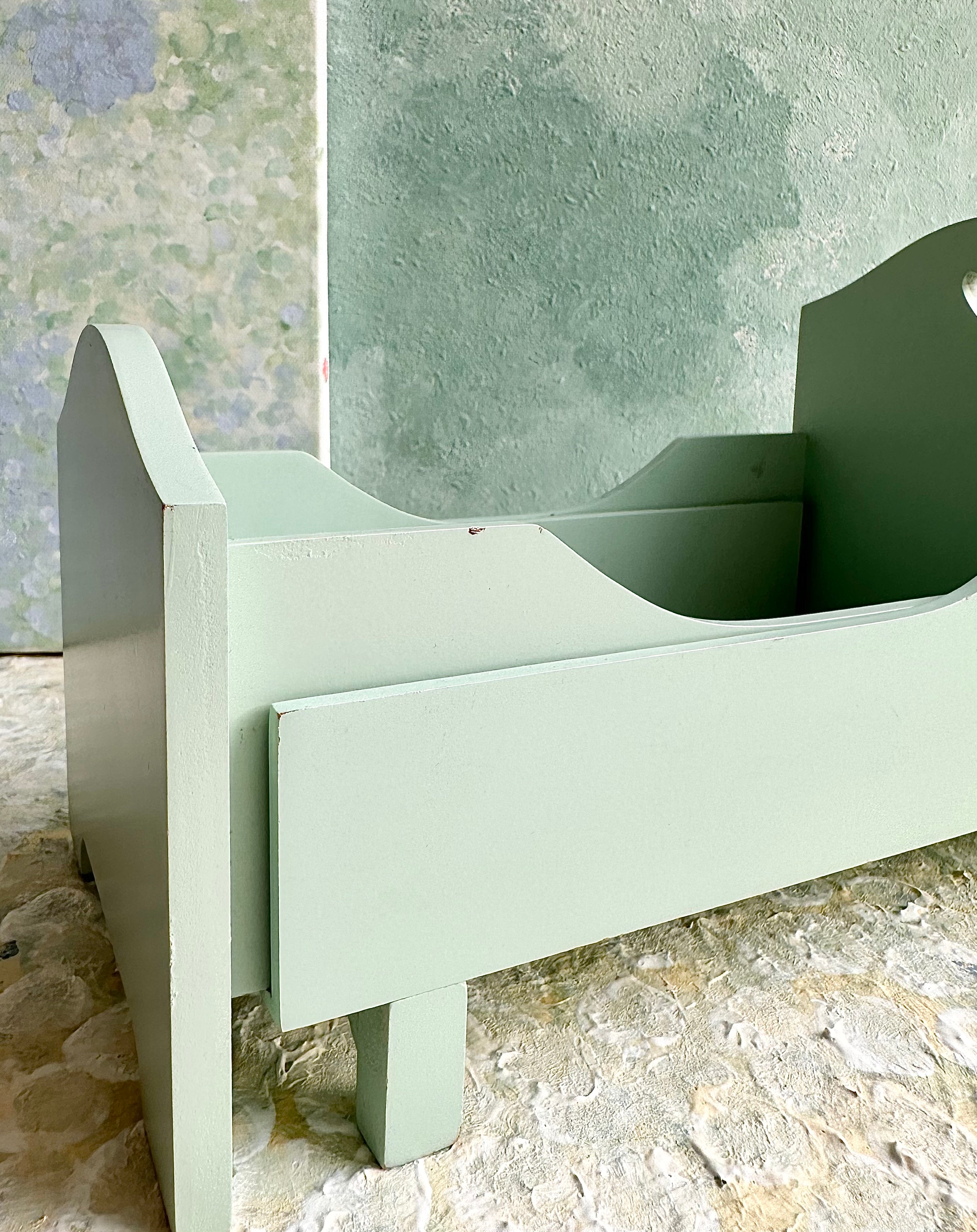 Pull Out Bed with Bedlinen - 2012