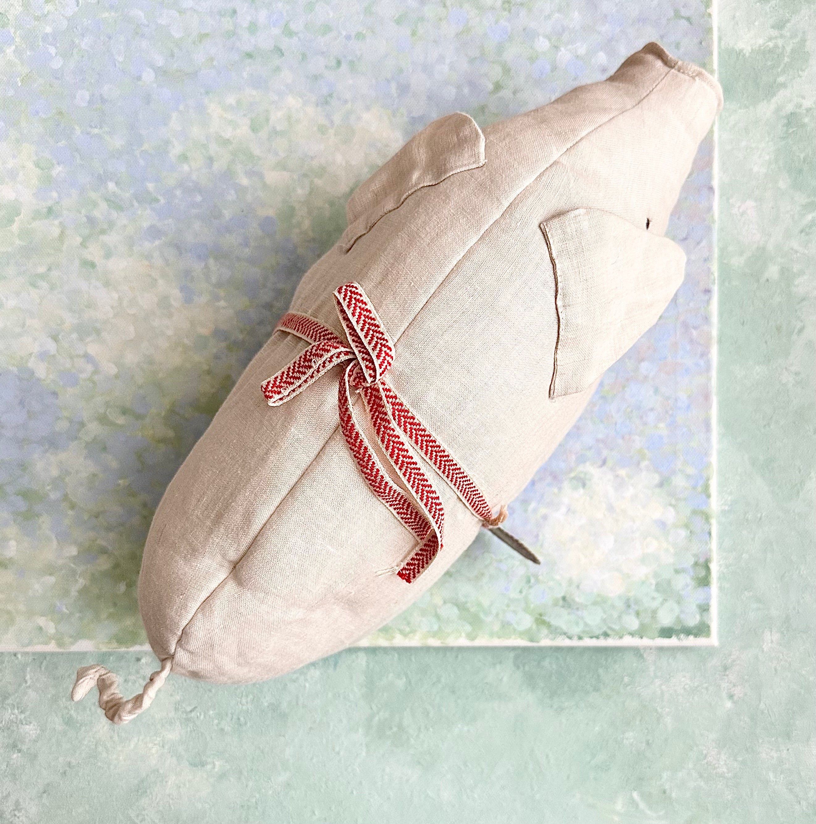 Medium Linen Pig - 2016