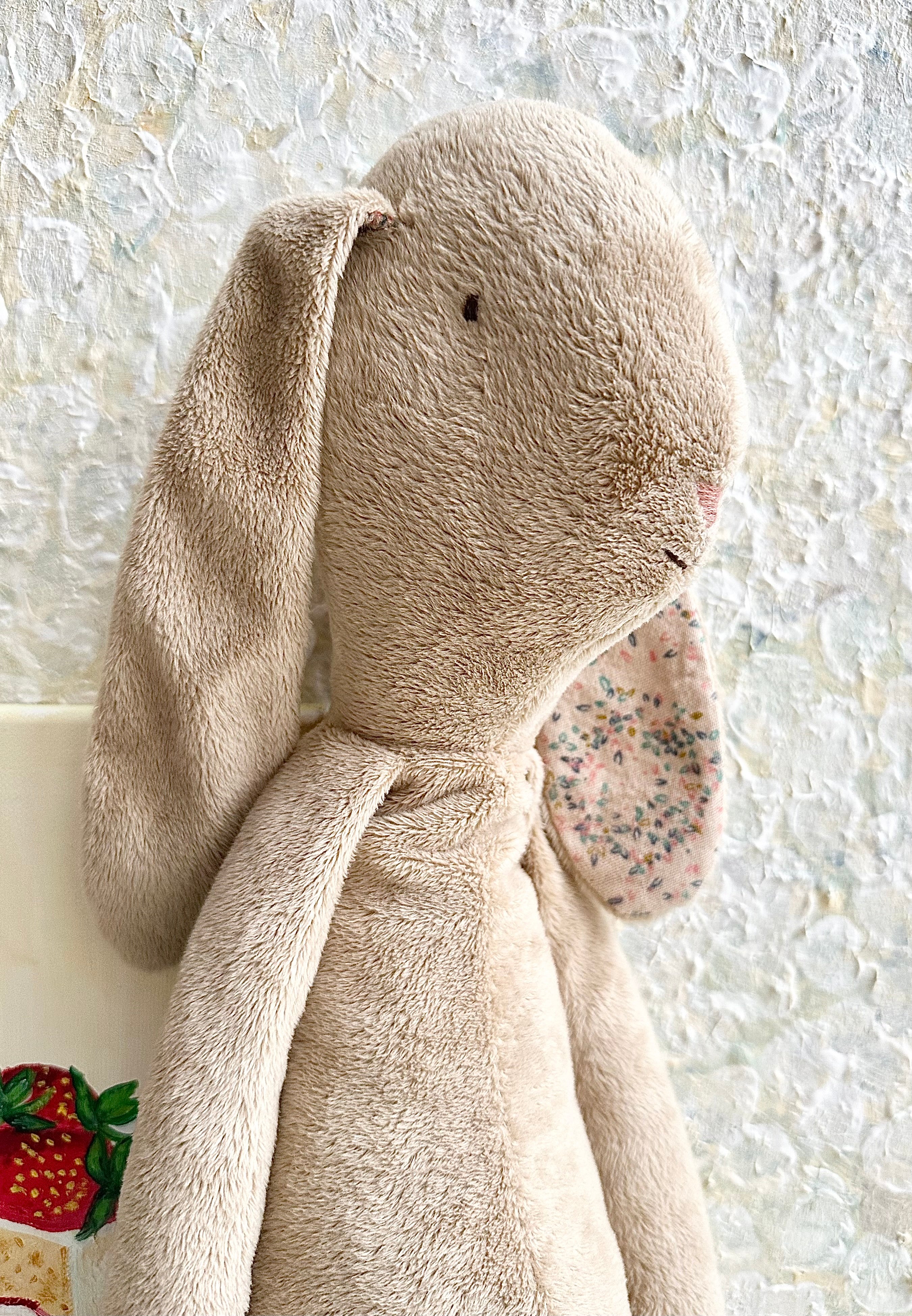 Mega Soft Bunny - 2017