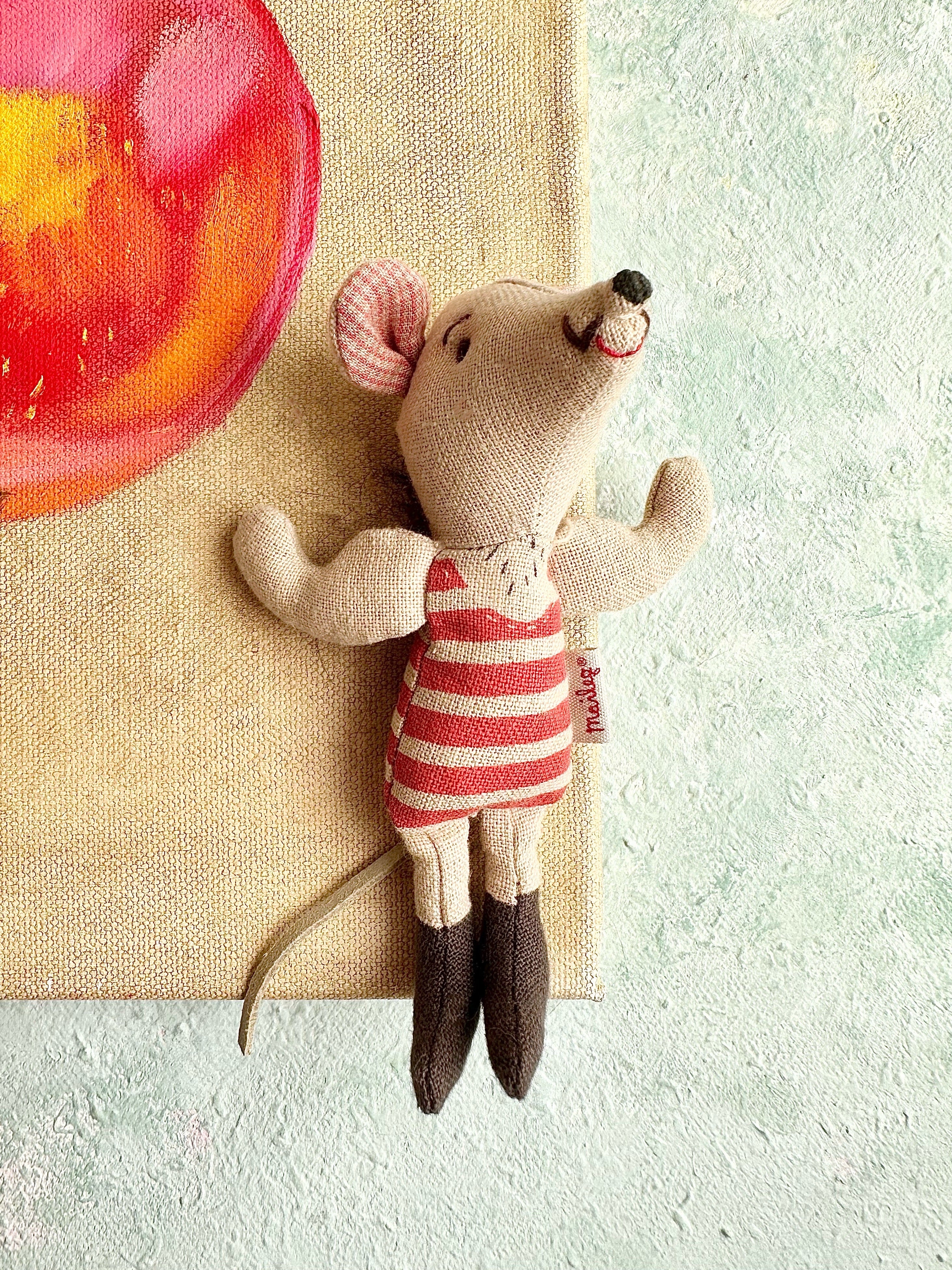 Circus Strong Mouse - 2013/16/17/18