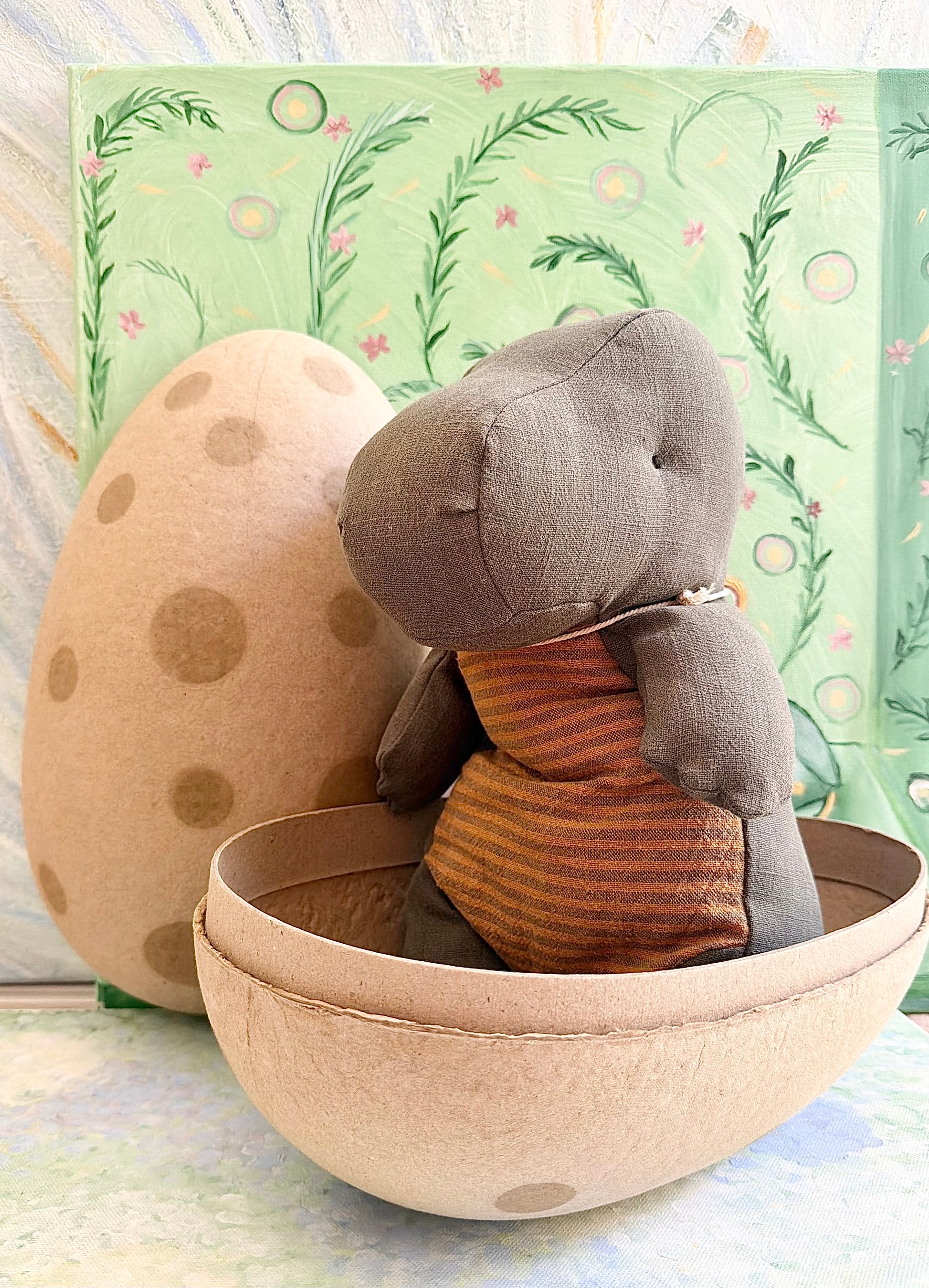 Medium Gantosaurus in Egg - 2020