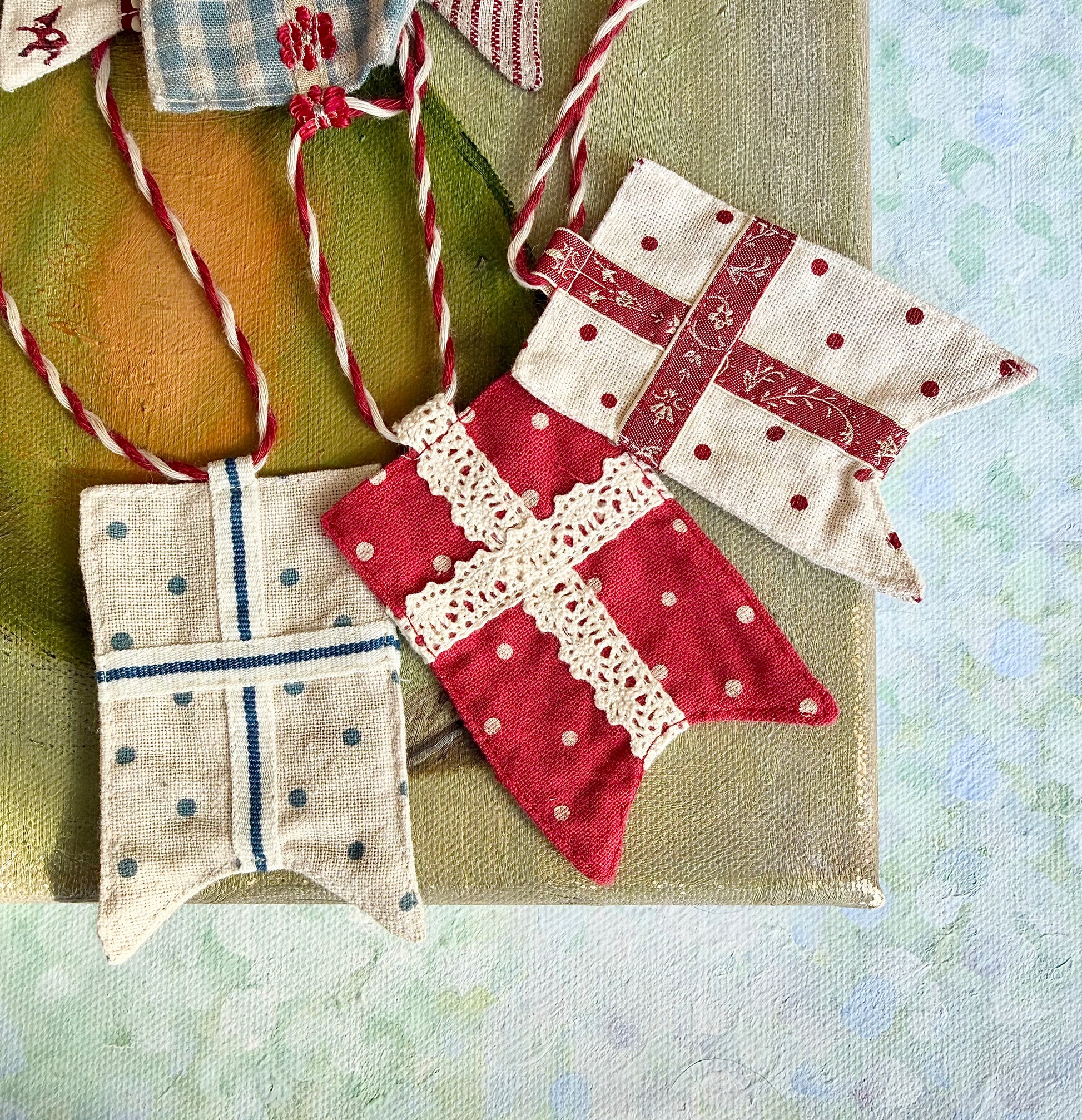 Flag Garland in Box - 2007