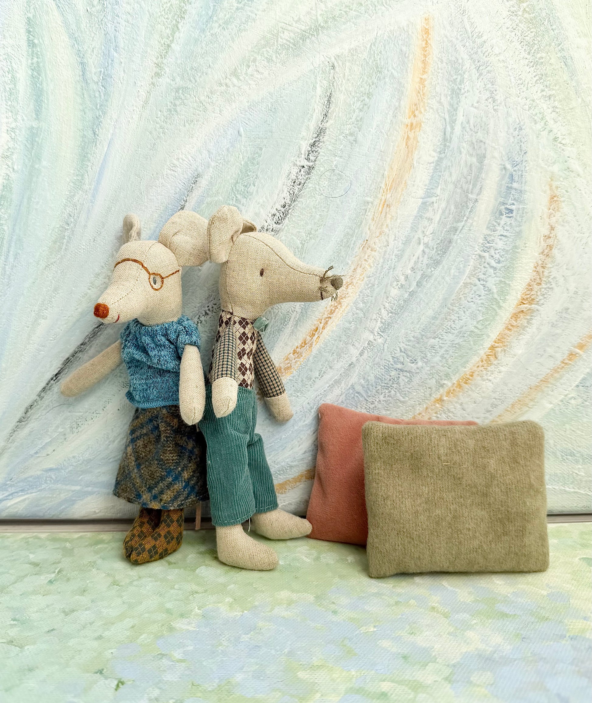 Grandpa & Grandma in Matchbox - 2020