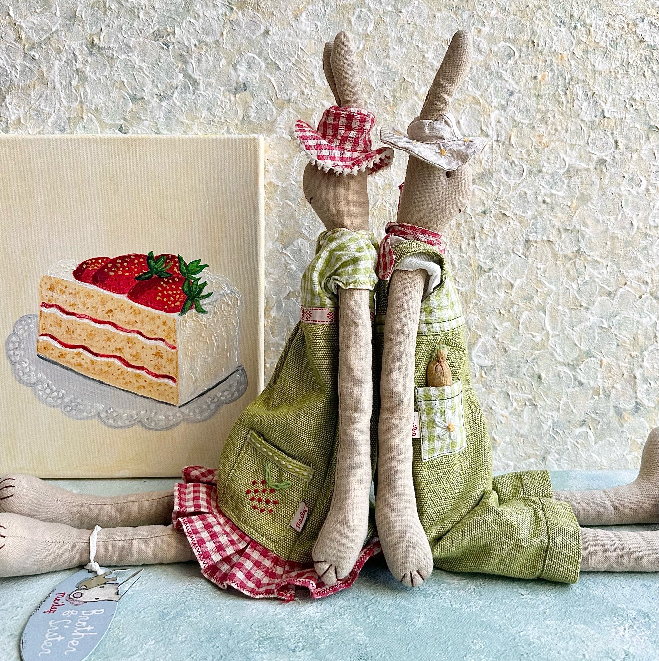 Medium Raspberry Rabbit - 2007