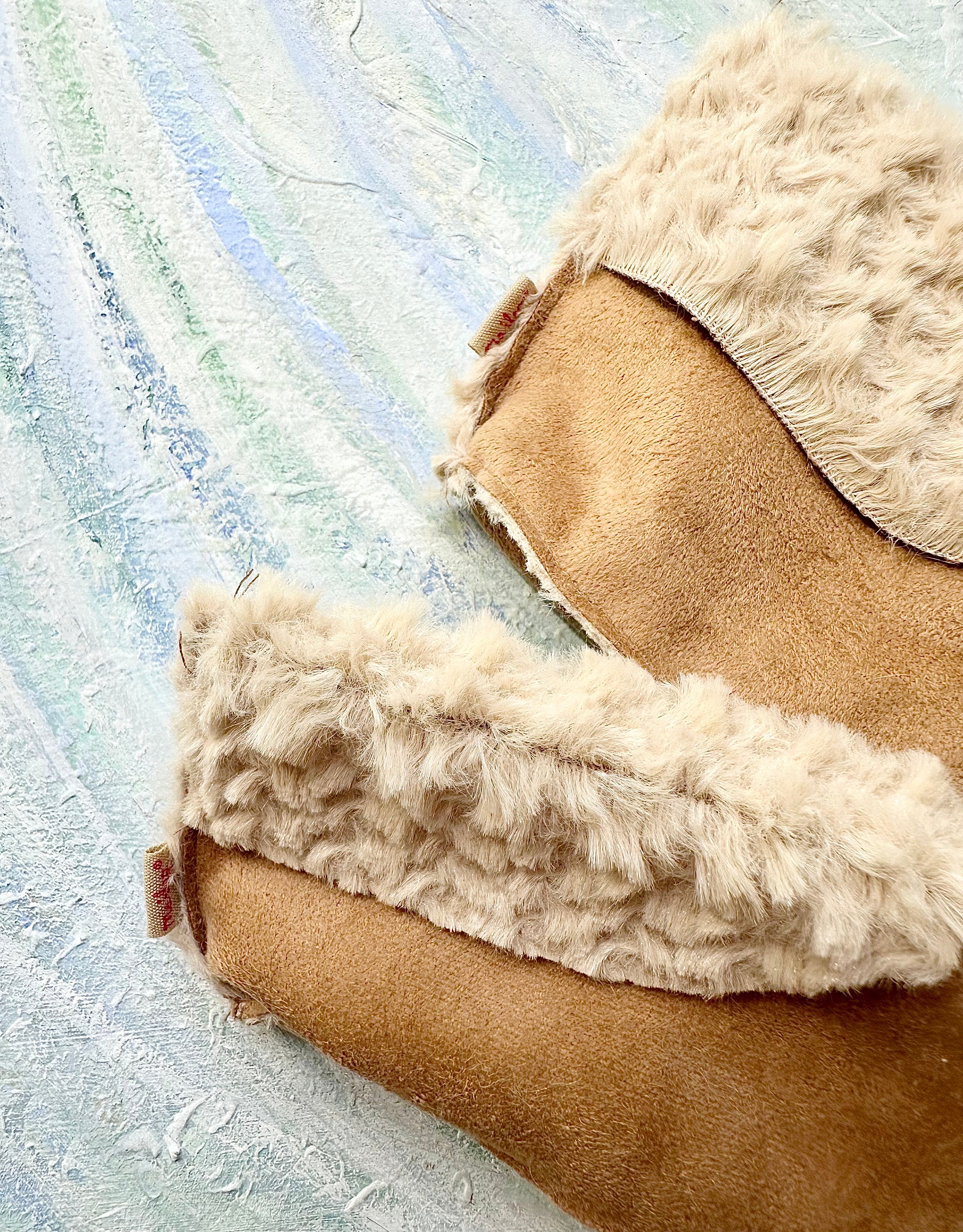 Mega Wool Slippers - 2013