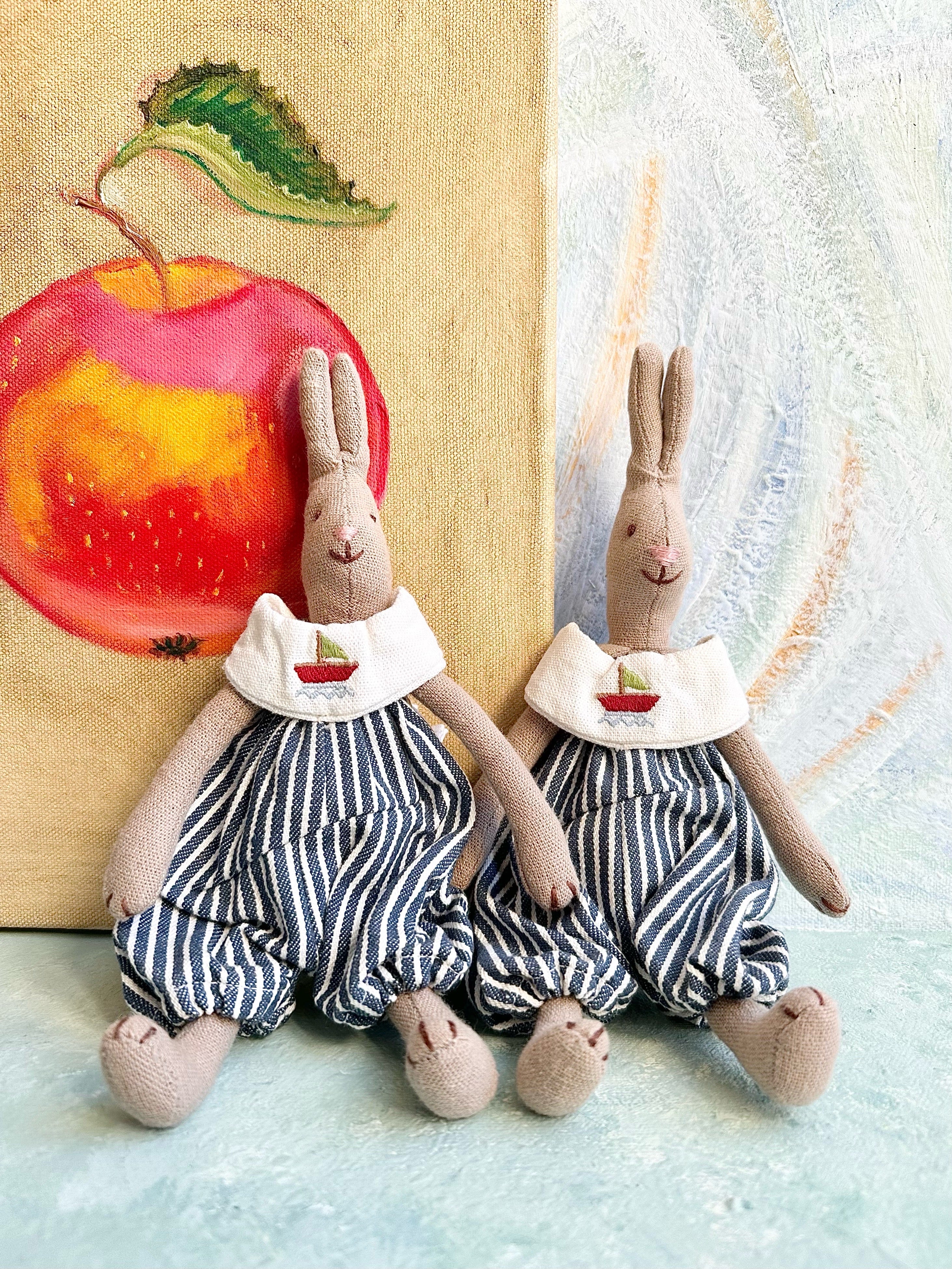 Baby/Small Rabbit - 2003