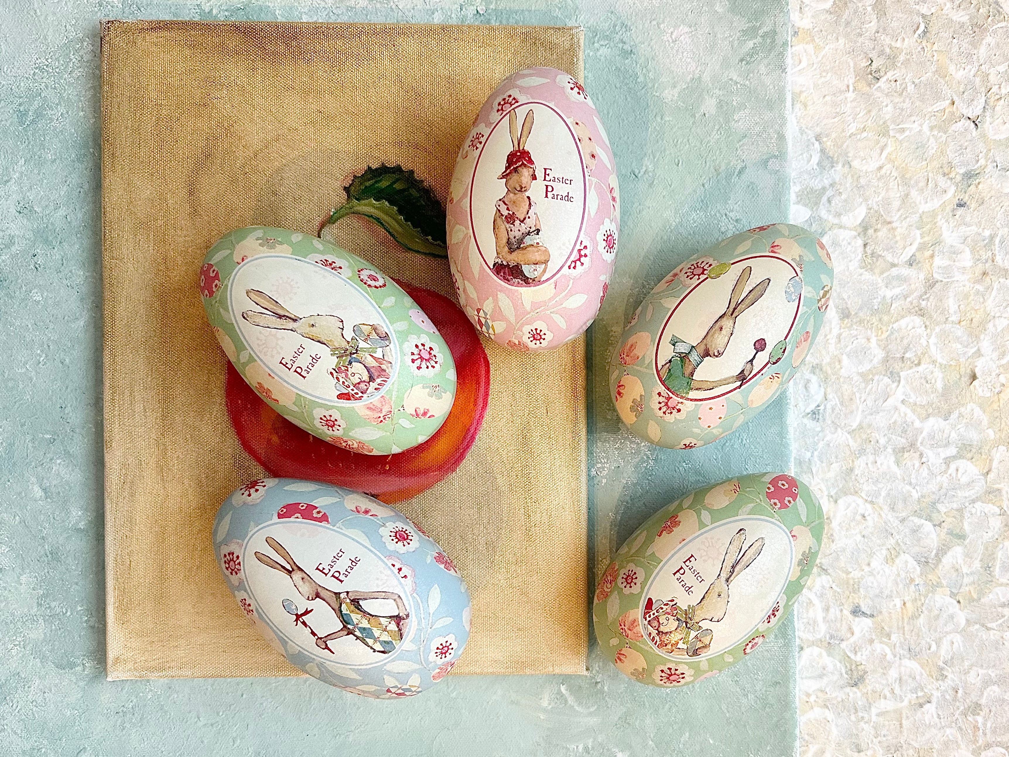 Large Easter Metal Egg - 2009