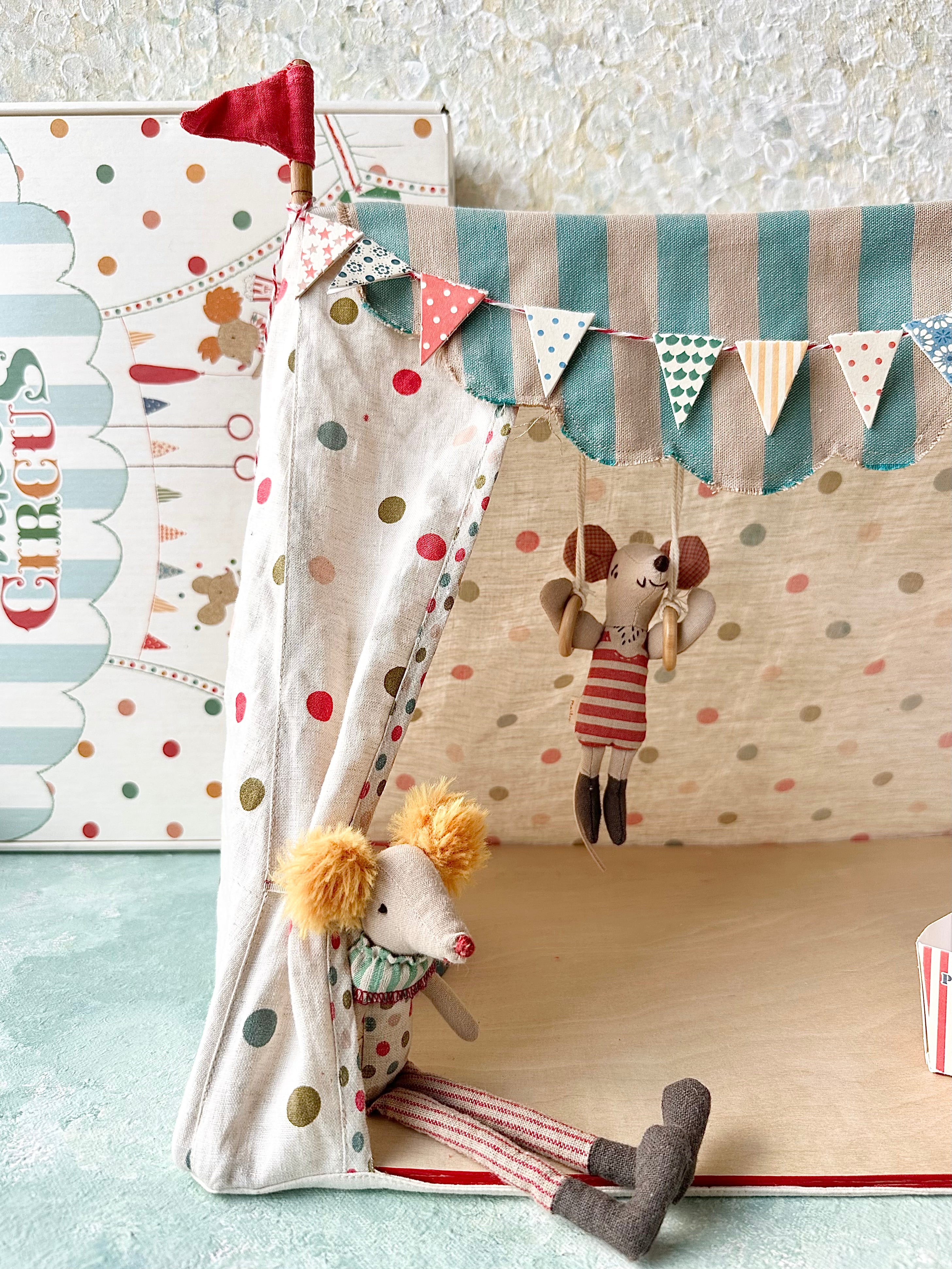 Circus Tent Set - 2016