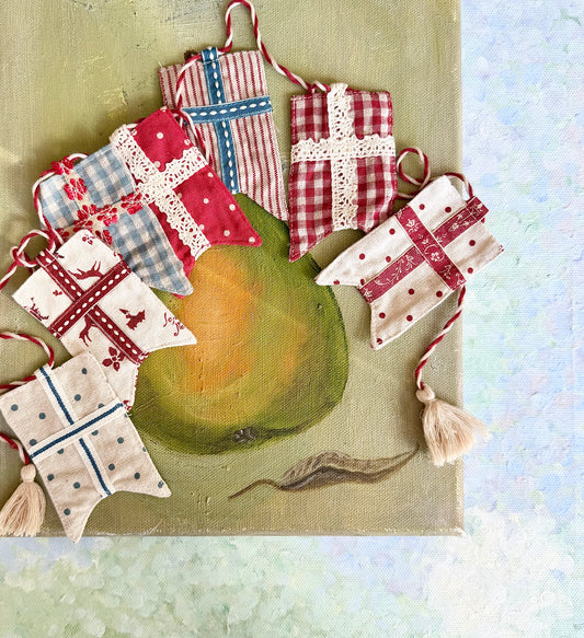 Flag Garland in Box - 2007