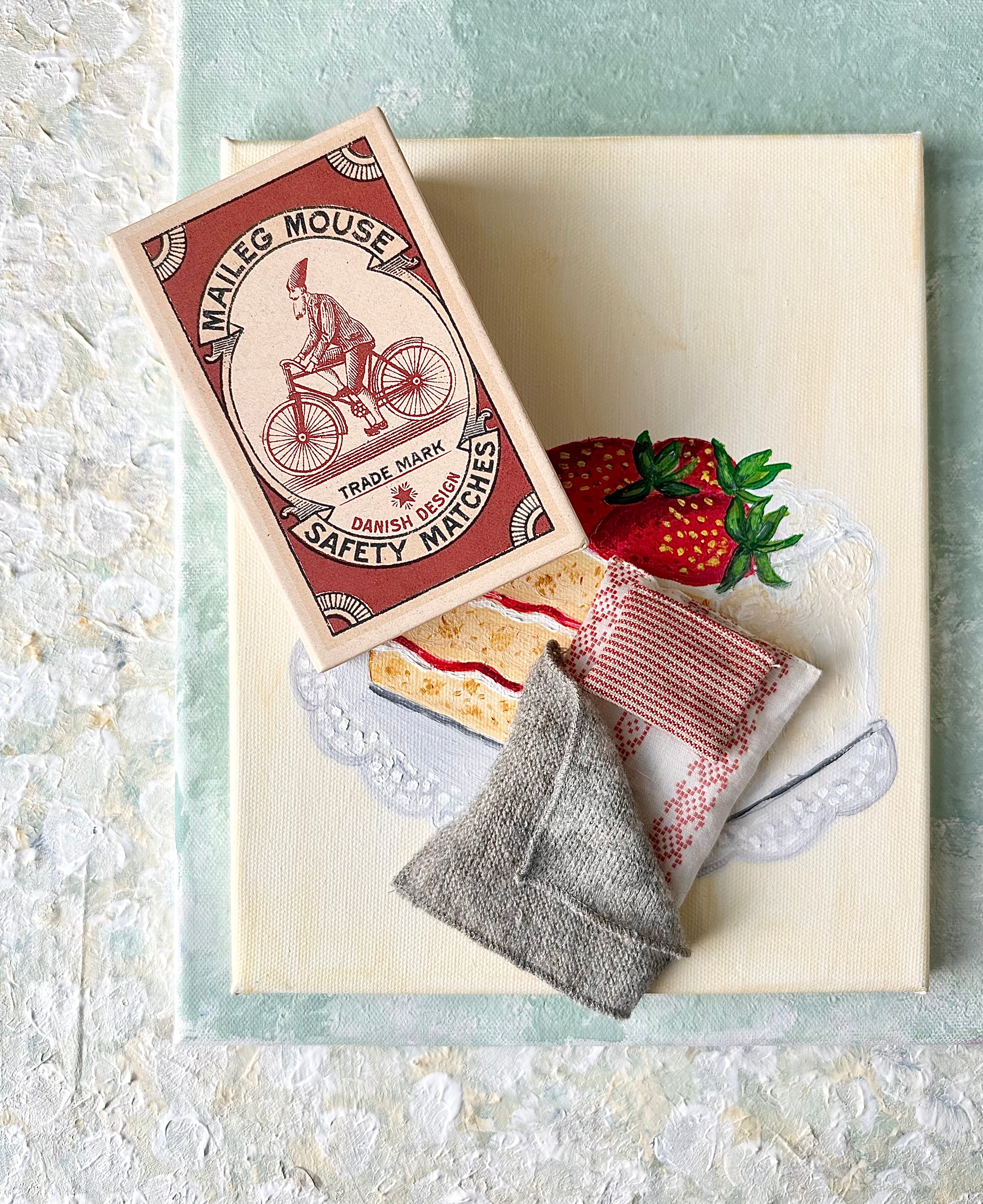 Christmas Little Sister in Matchbox - 2015