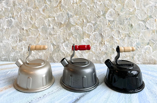 Vintage Retro Kitchen - Kettle