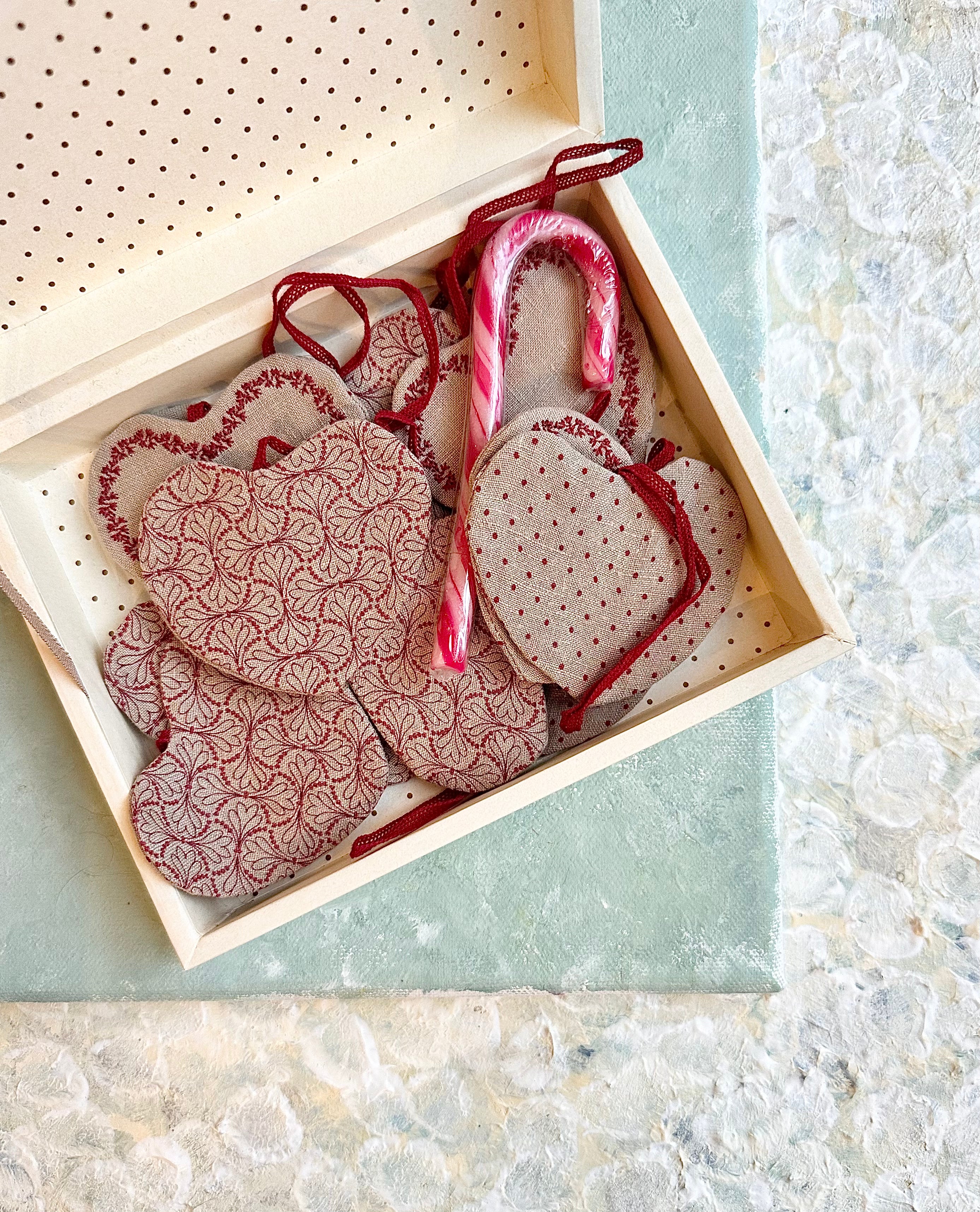 Christmas Decoration Box - 2017