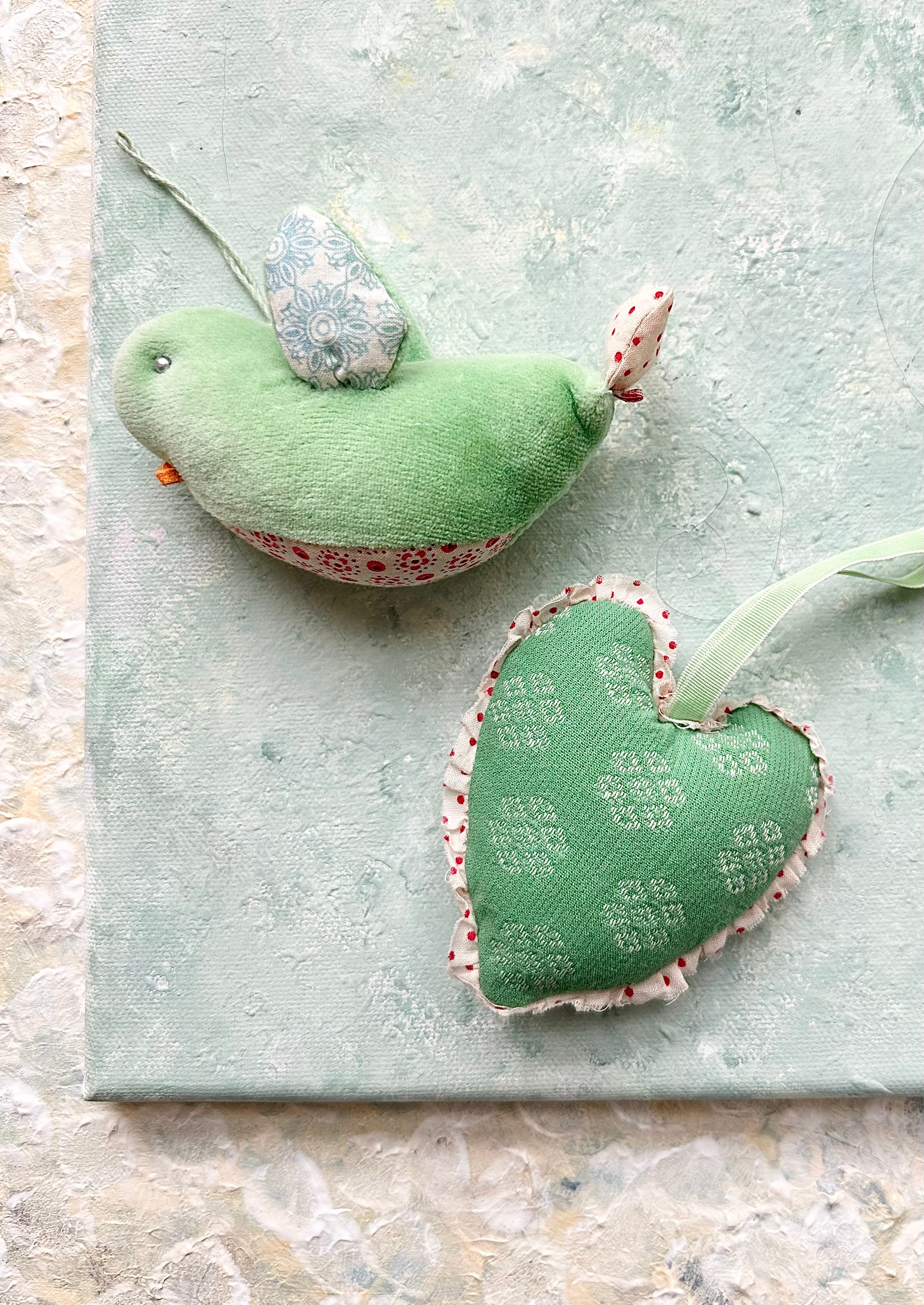 Christmas Ornament Bird - 2009