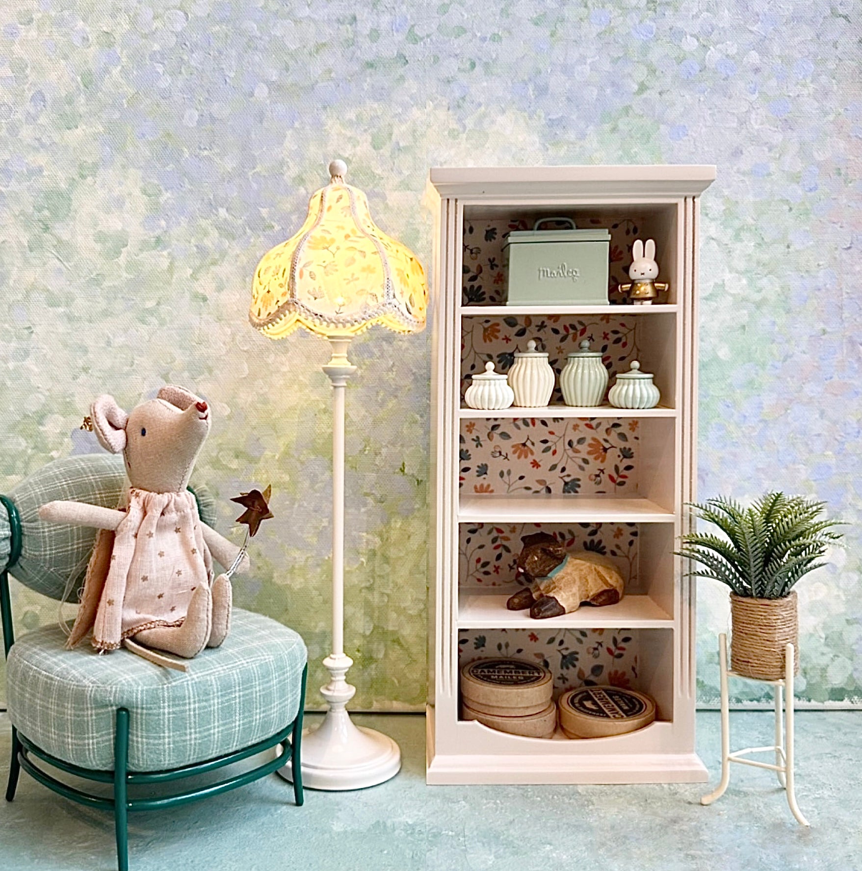 Romantic Vintage Floor Lamp