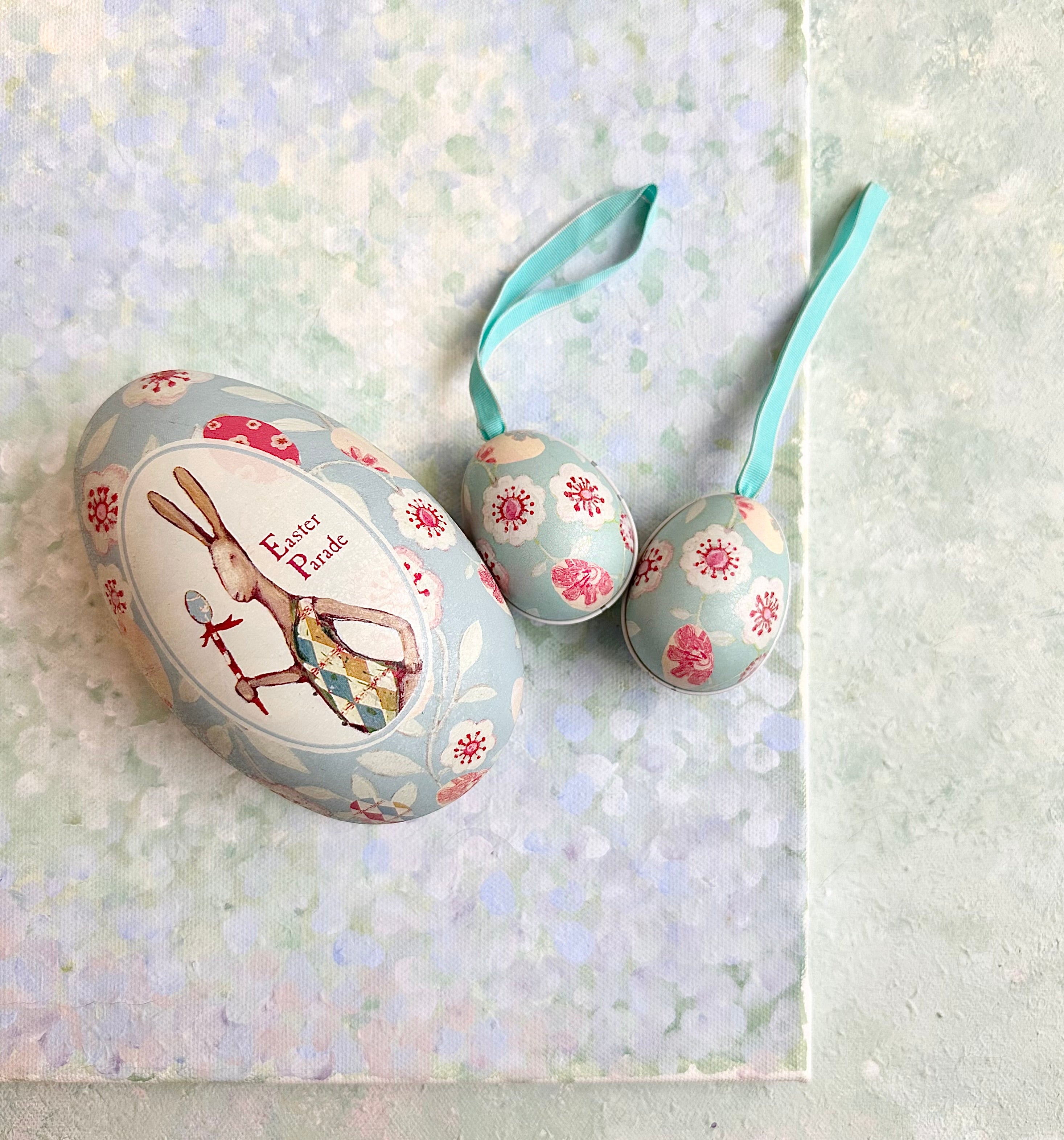 Mini Easter Metal Egg - 2009