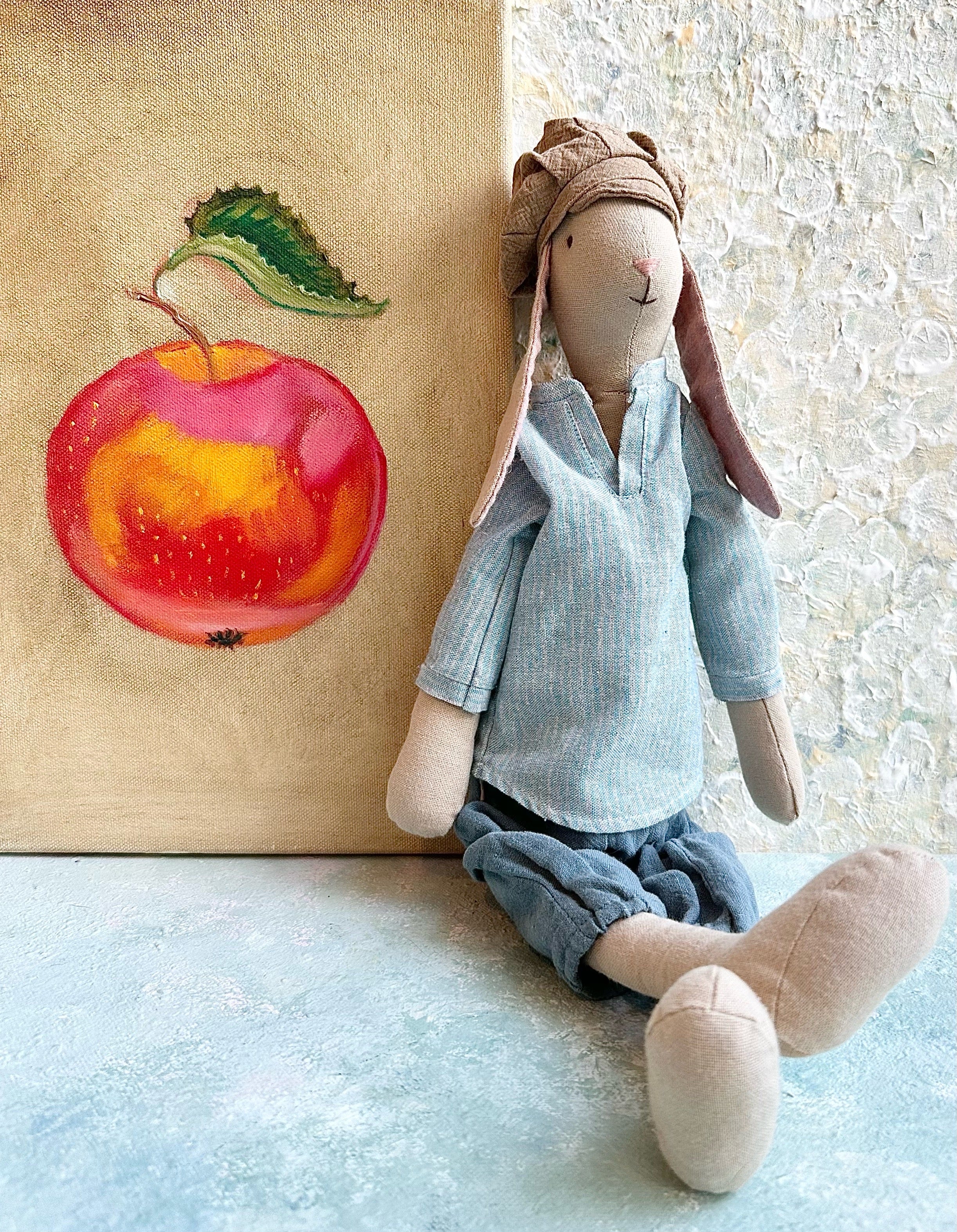 Medium Bunny Emil - 2016