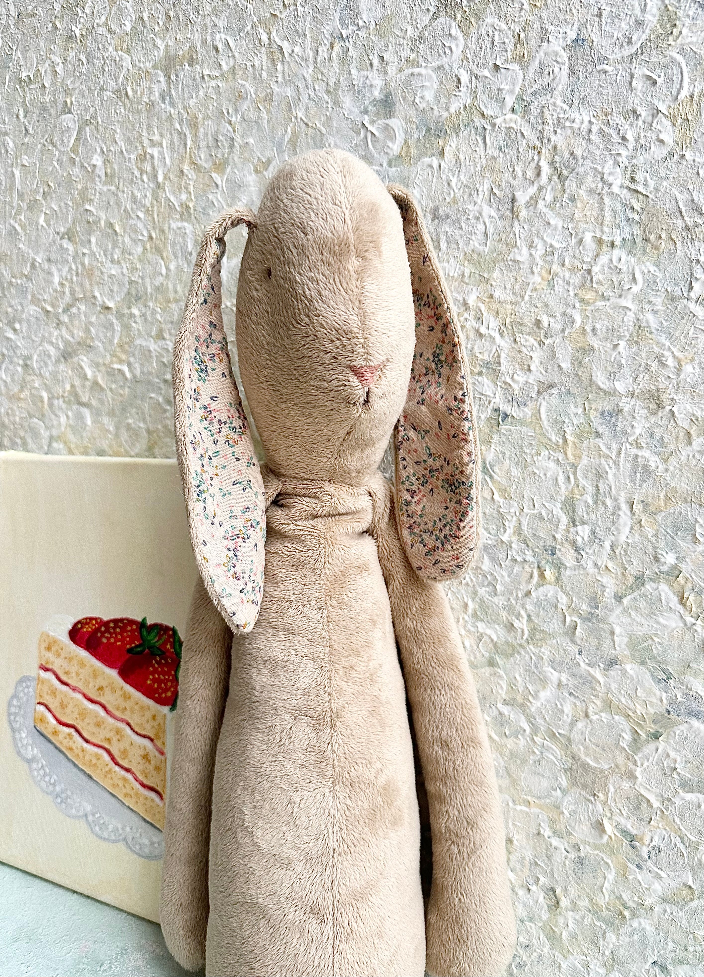 Mega Soft Bunny - 2017