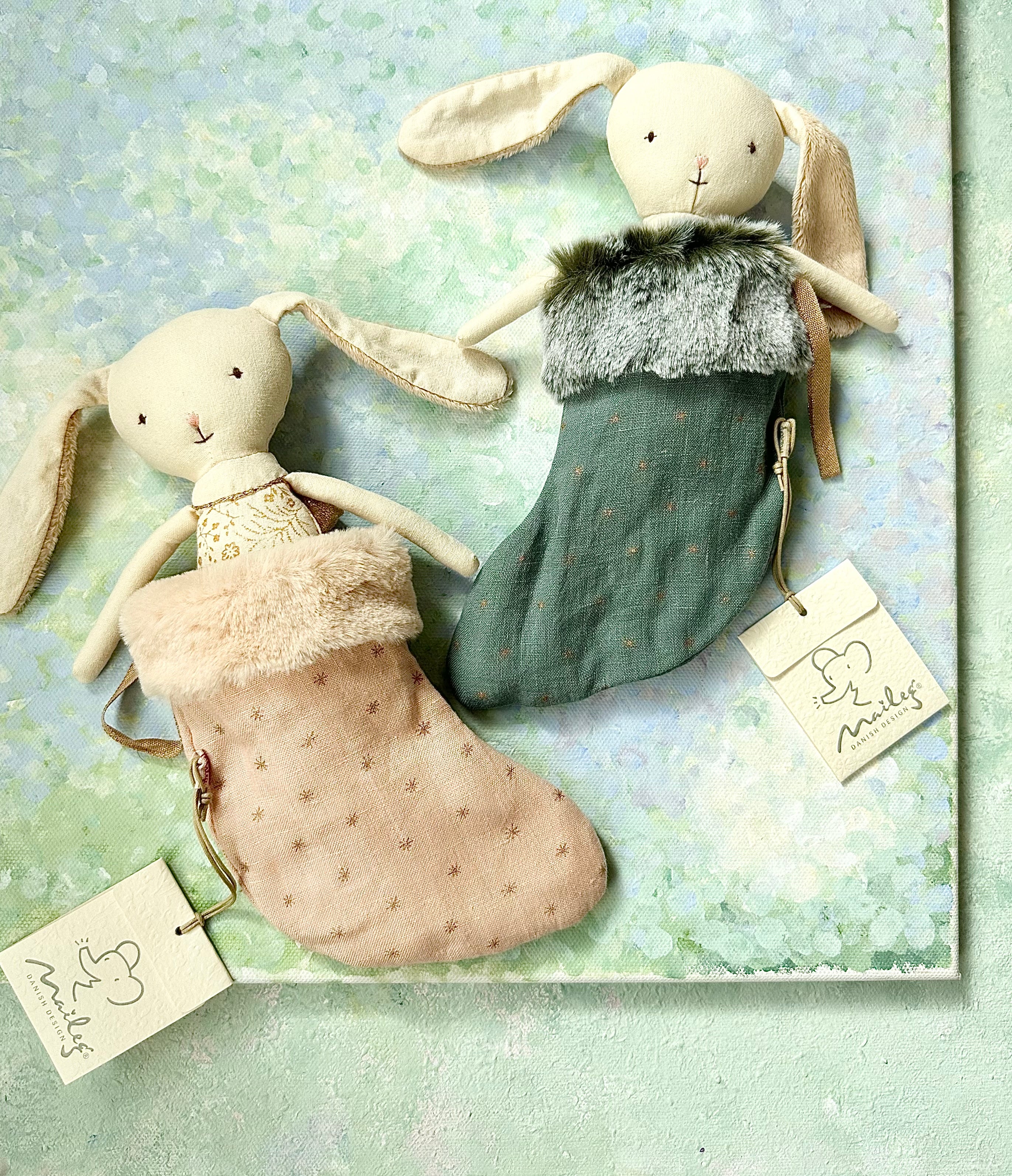 Bunny Angel with Stocking - 2017