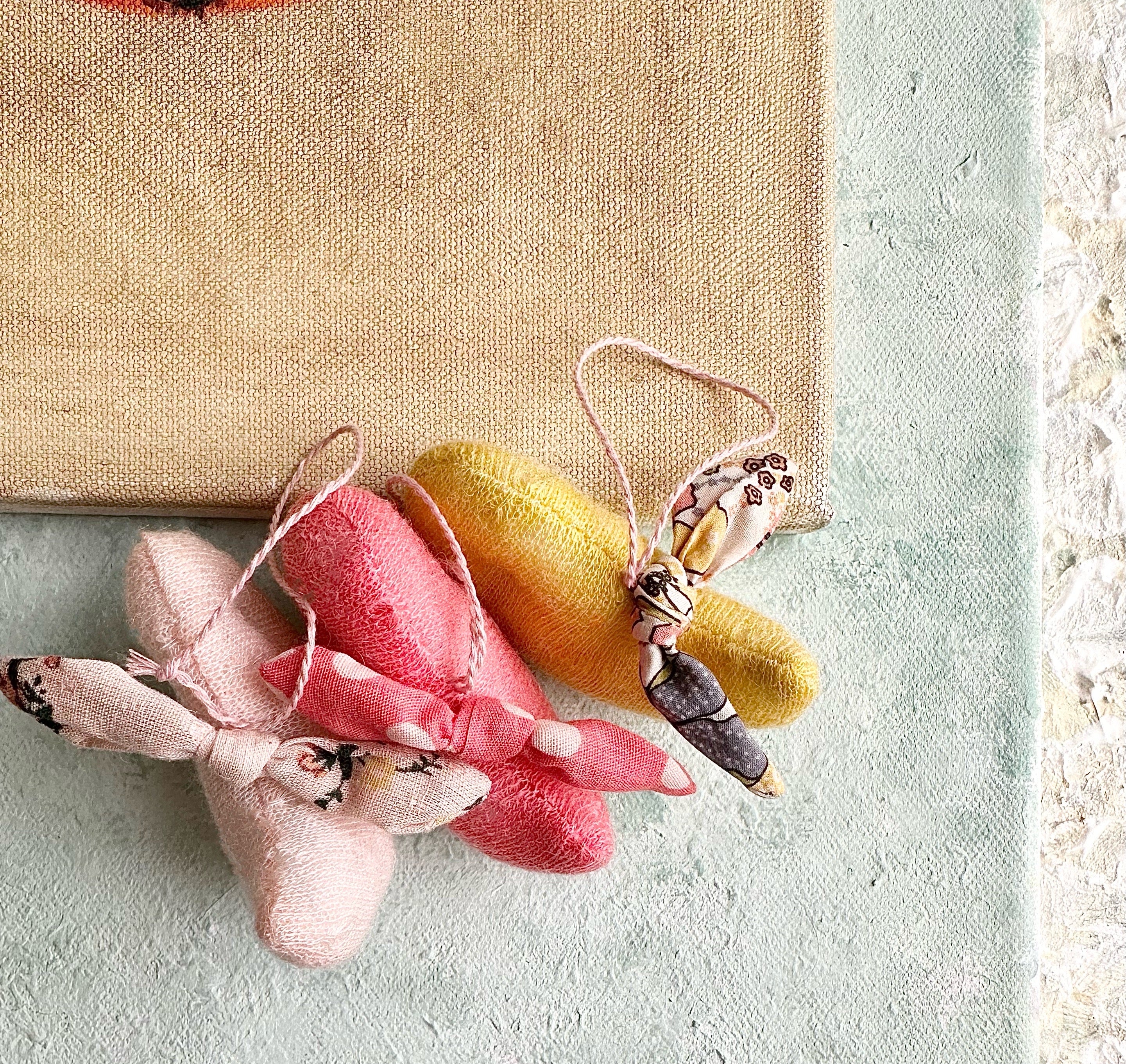 Easter Ornament Bird - 2013